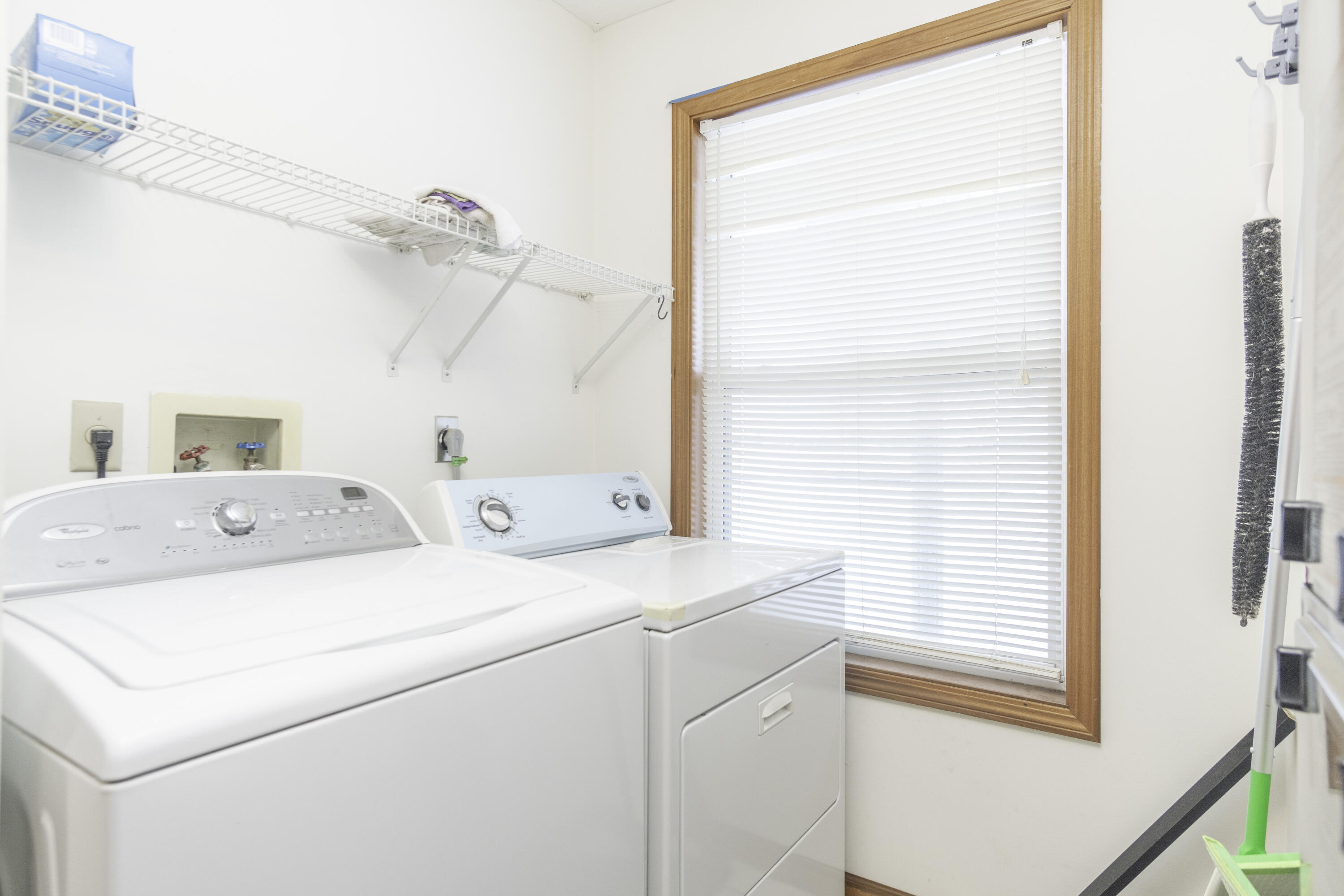 12790 Lochard Property Photo 15