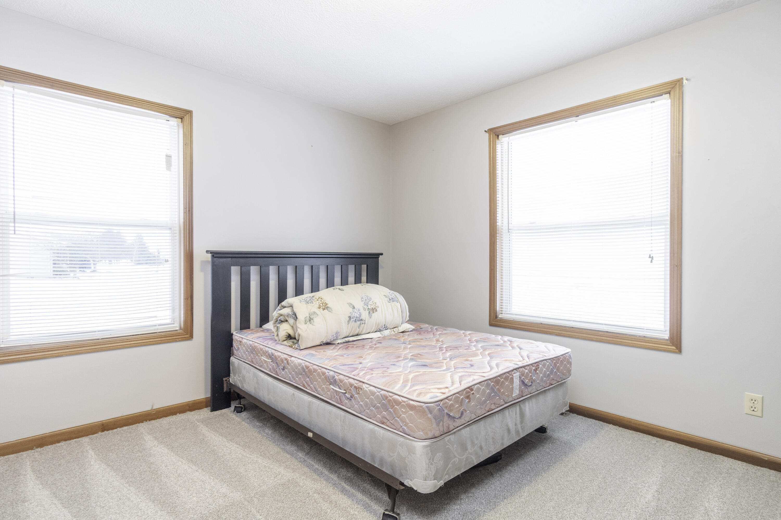 12790 Lochard Property Photo 22