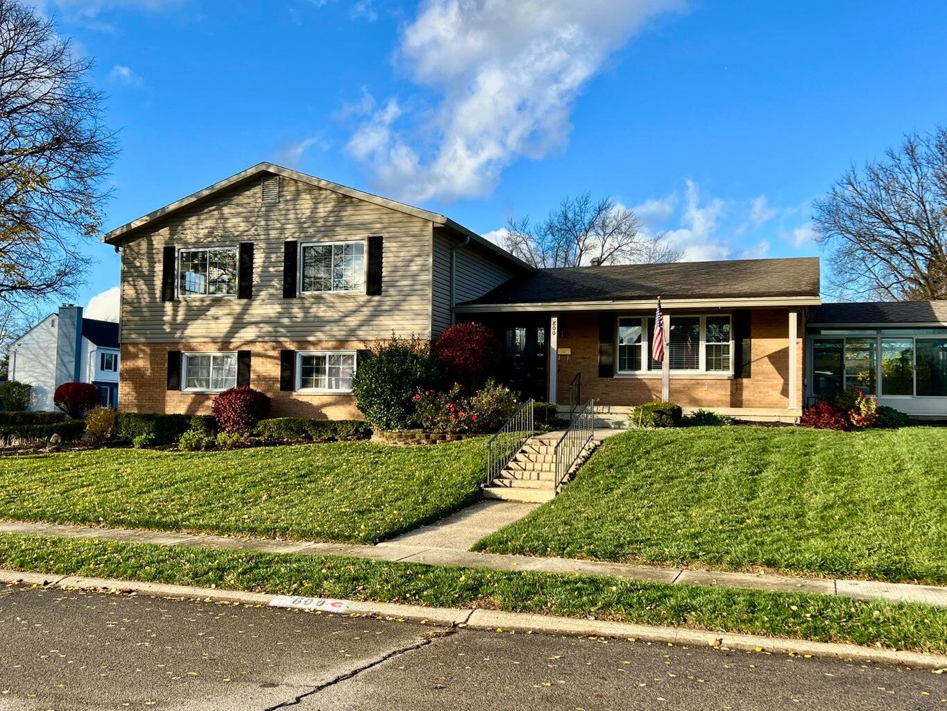 800 Medford Property Photo