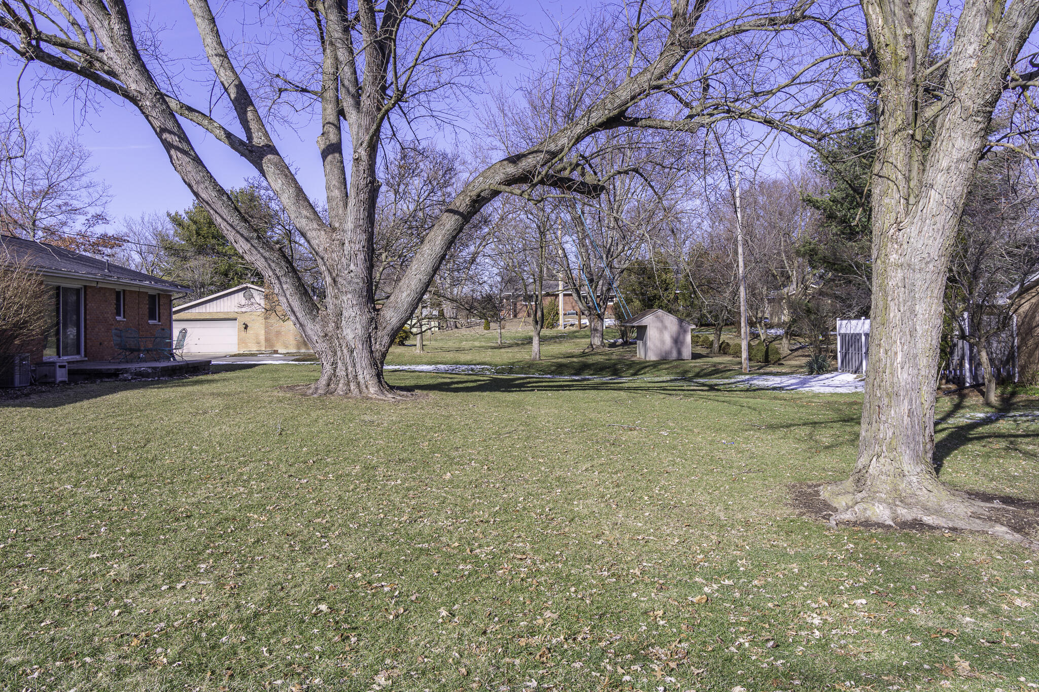 216 Orange Property Photo 40
