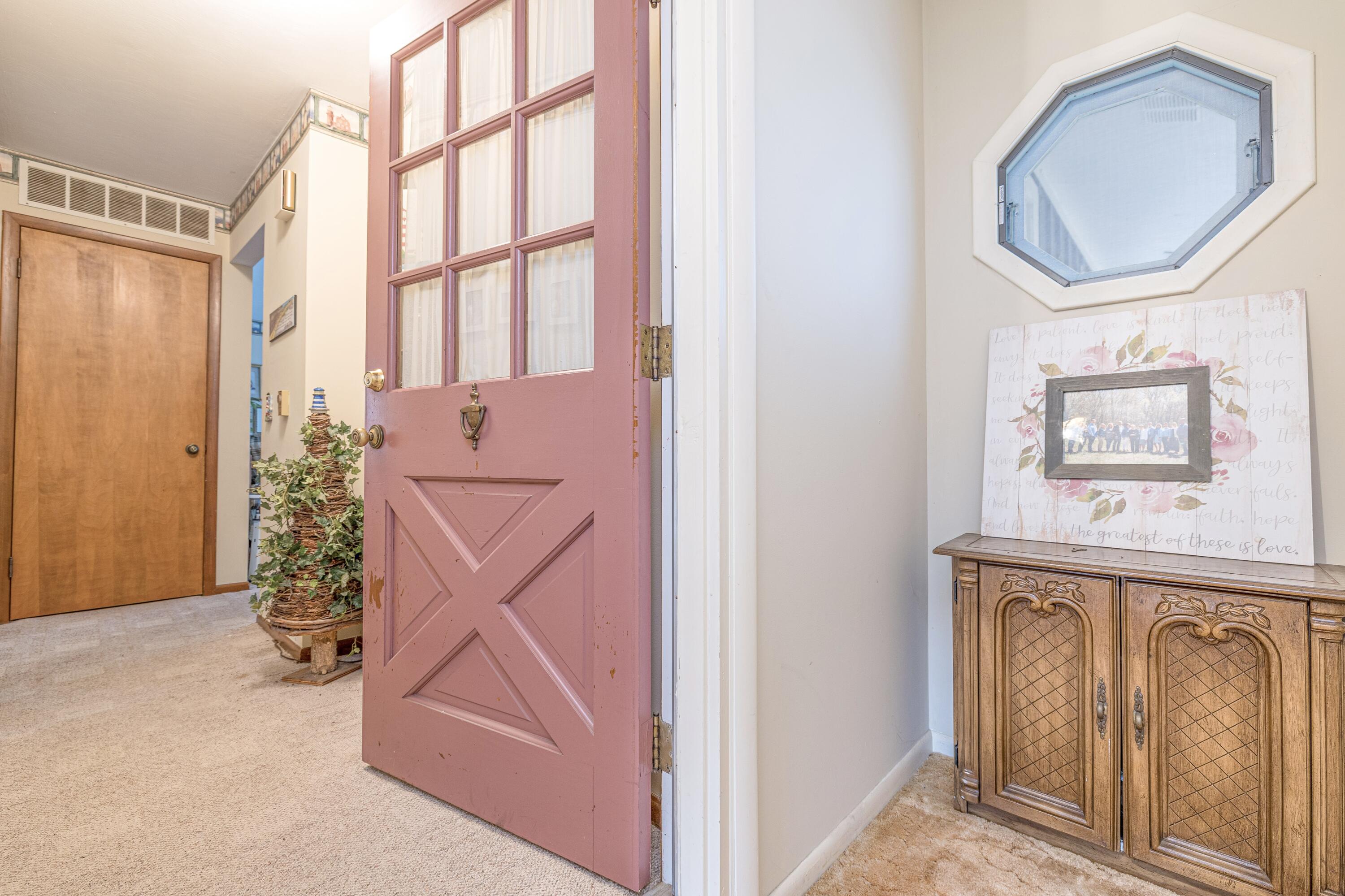 7630 Edgewater Property Photo 10