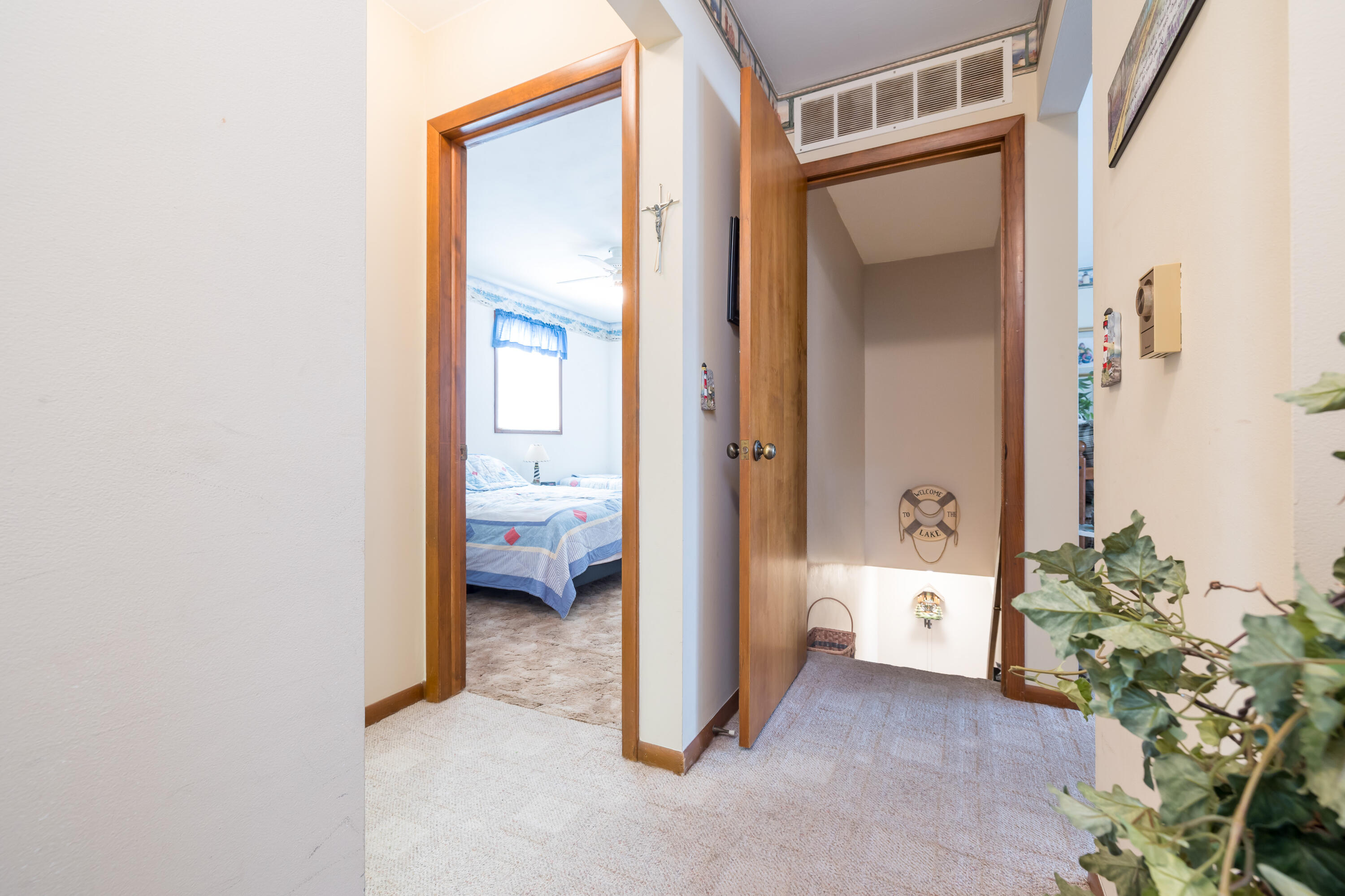 7630 Edgewater Property Photo 29