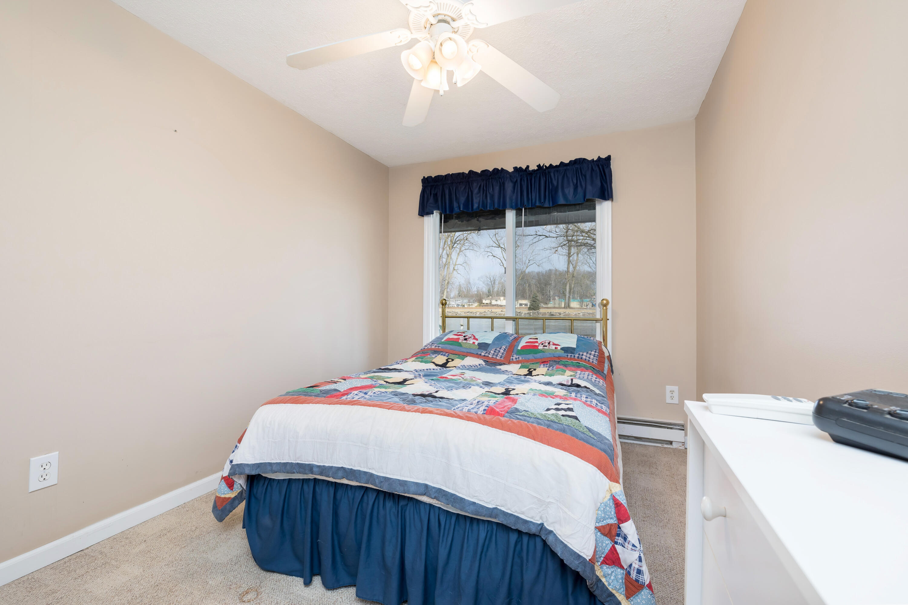 7630 Edgewater Property Photo 38