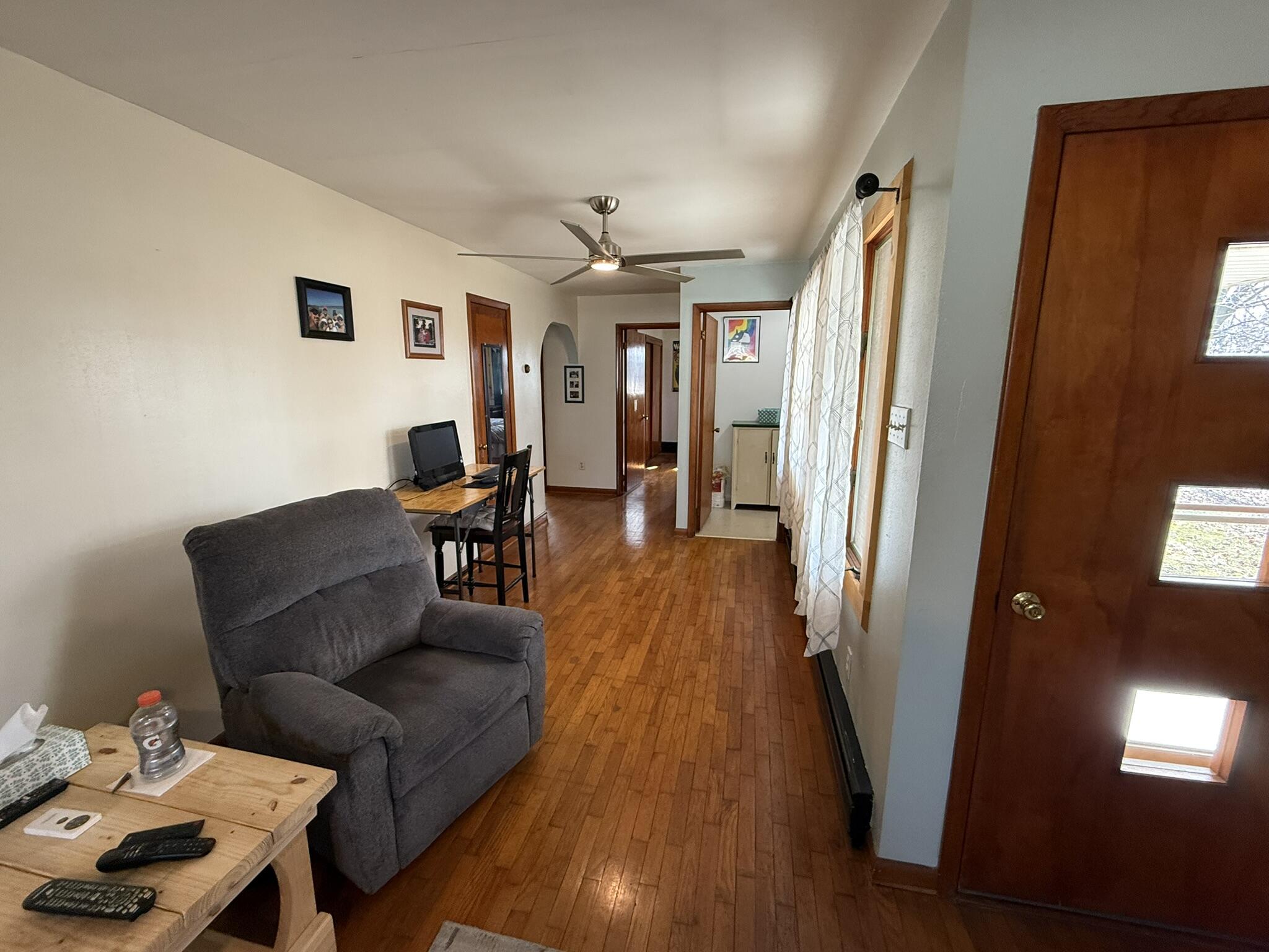 415 Main Property Photo 9