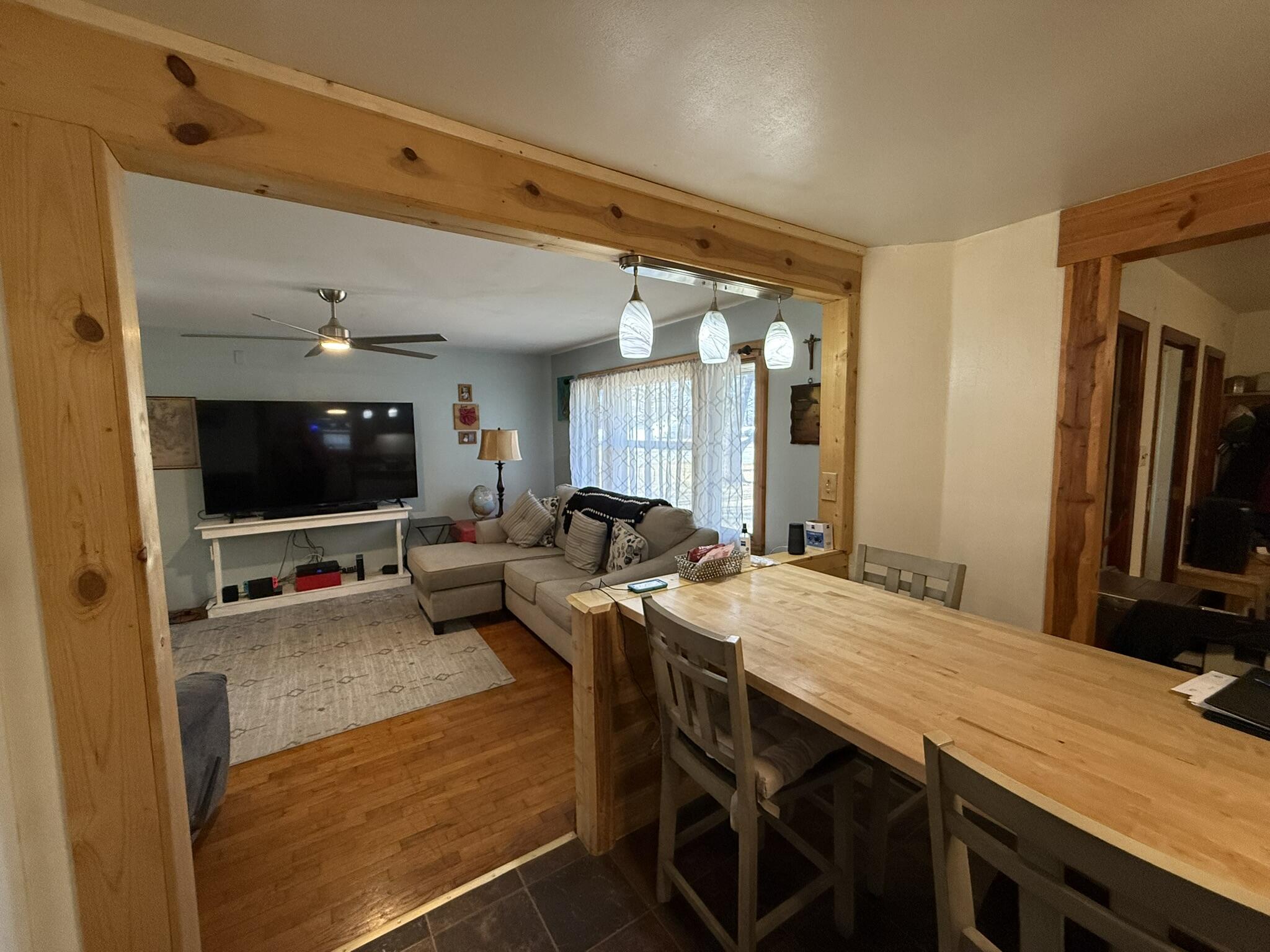 415 Main Property Photo 22
