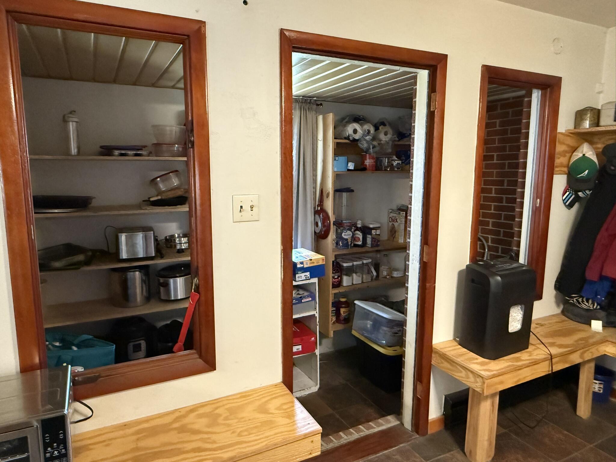 415 Main Property Photo 29