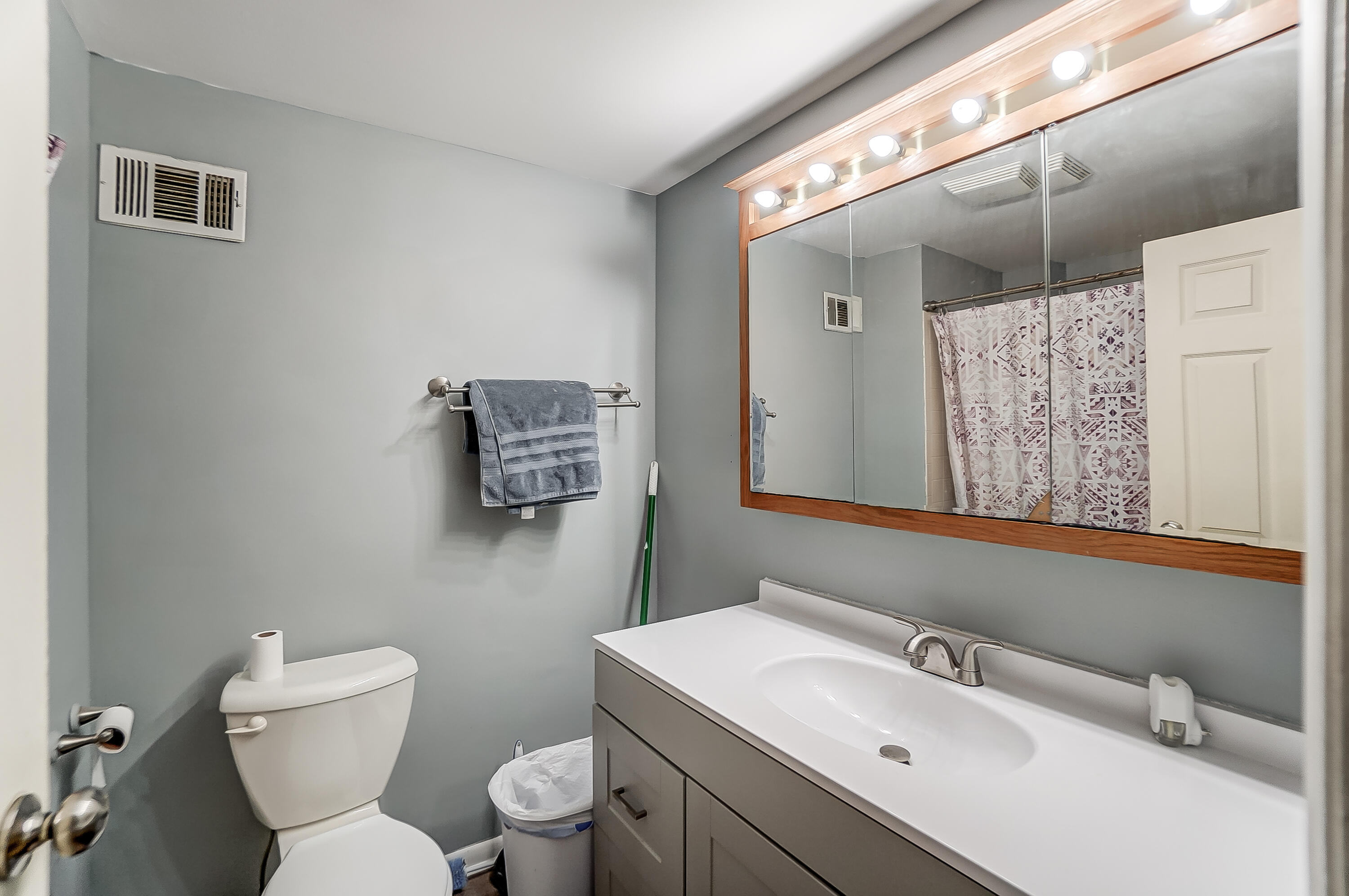 7134 Montague Property Photo 30