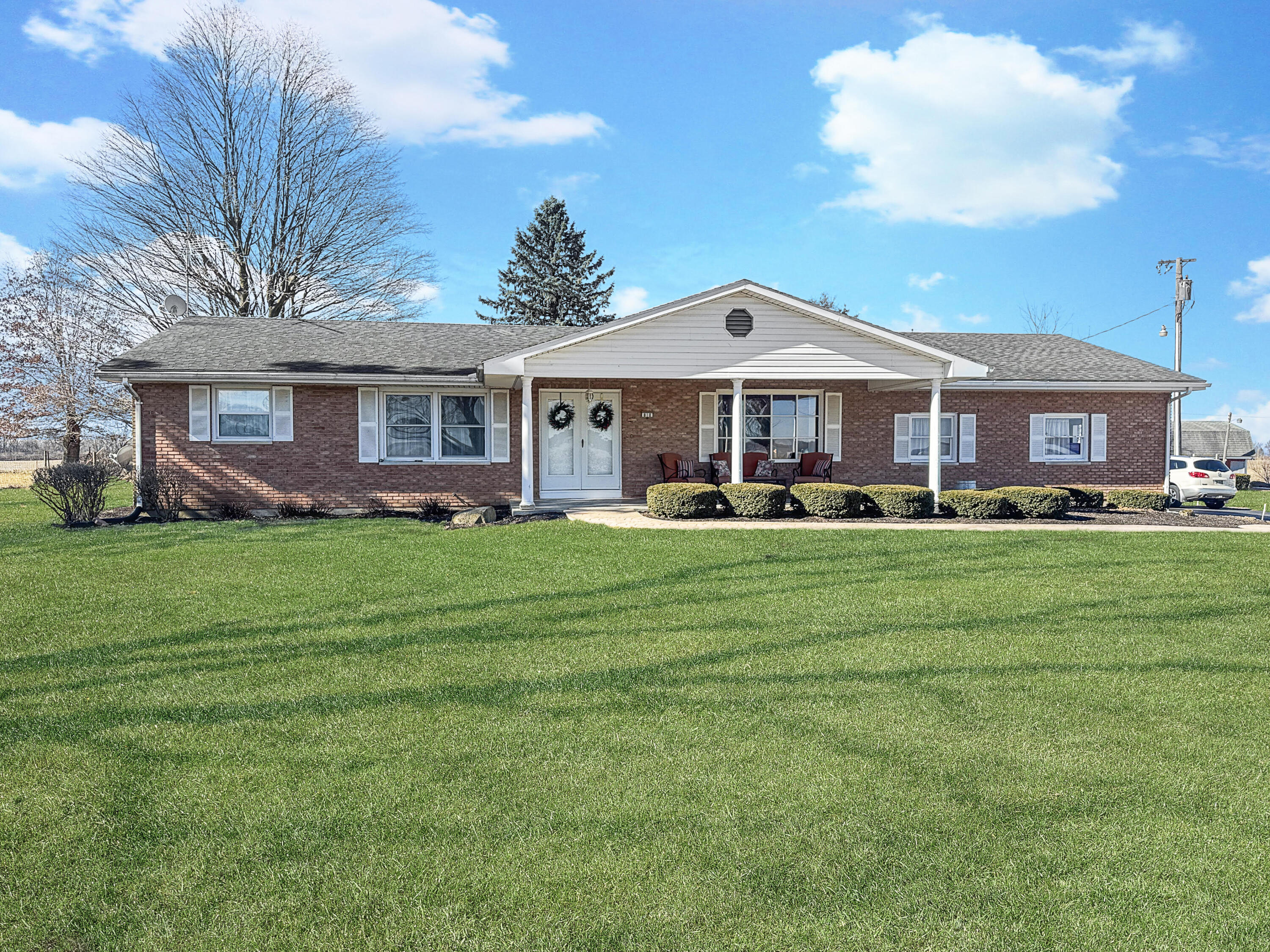 810 Dugan Property Photo 1
