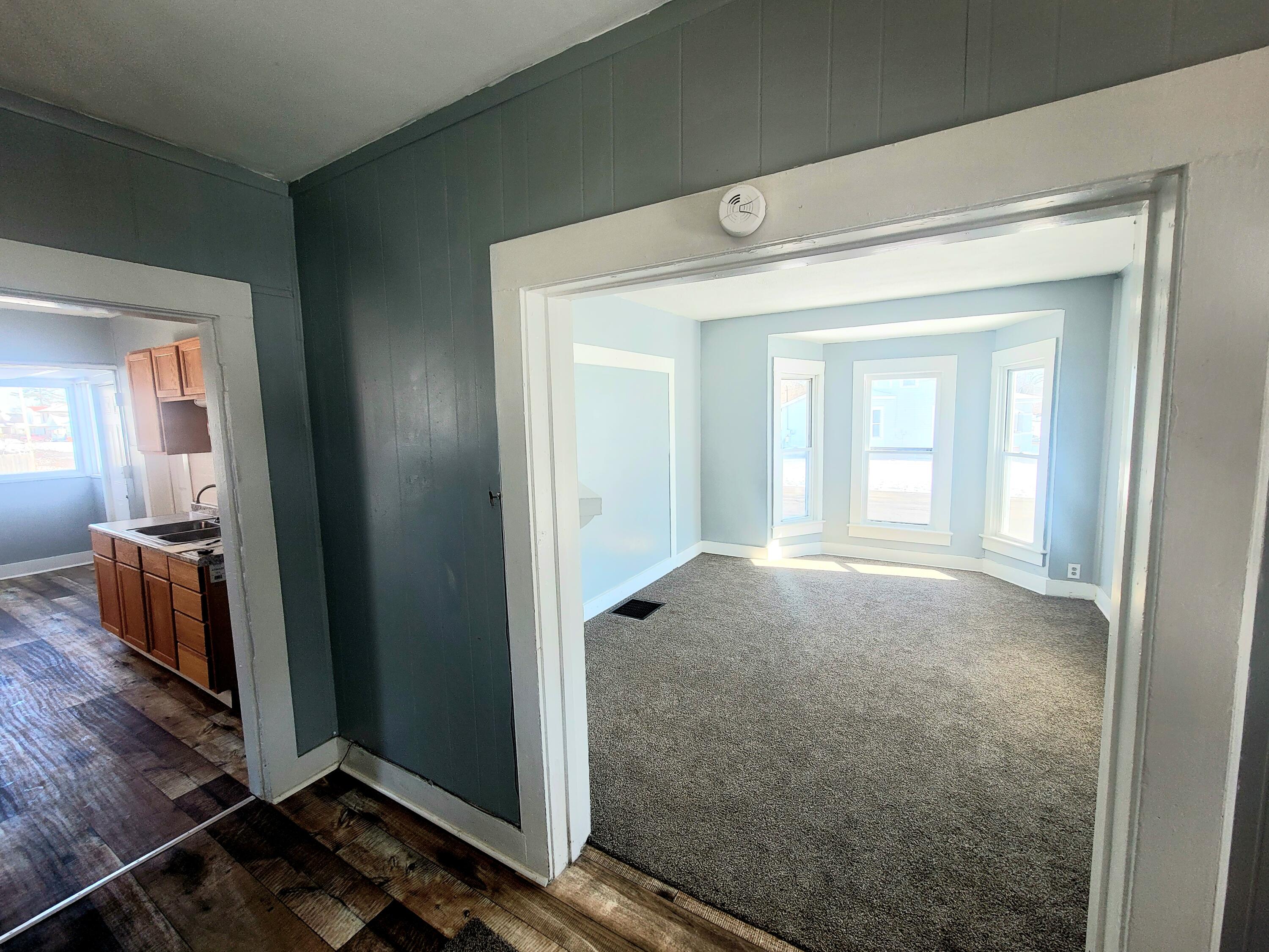 550 E Rose Street Property Photo 7