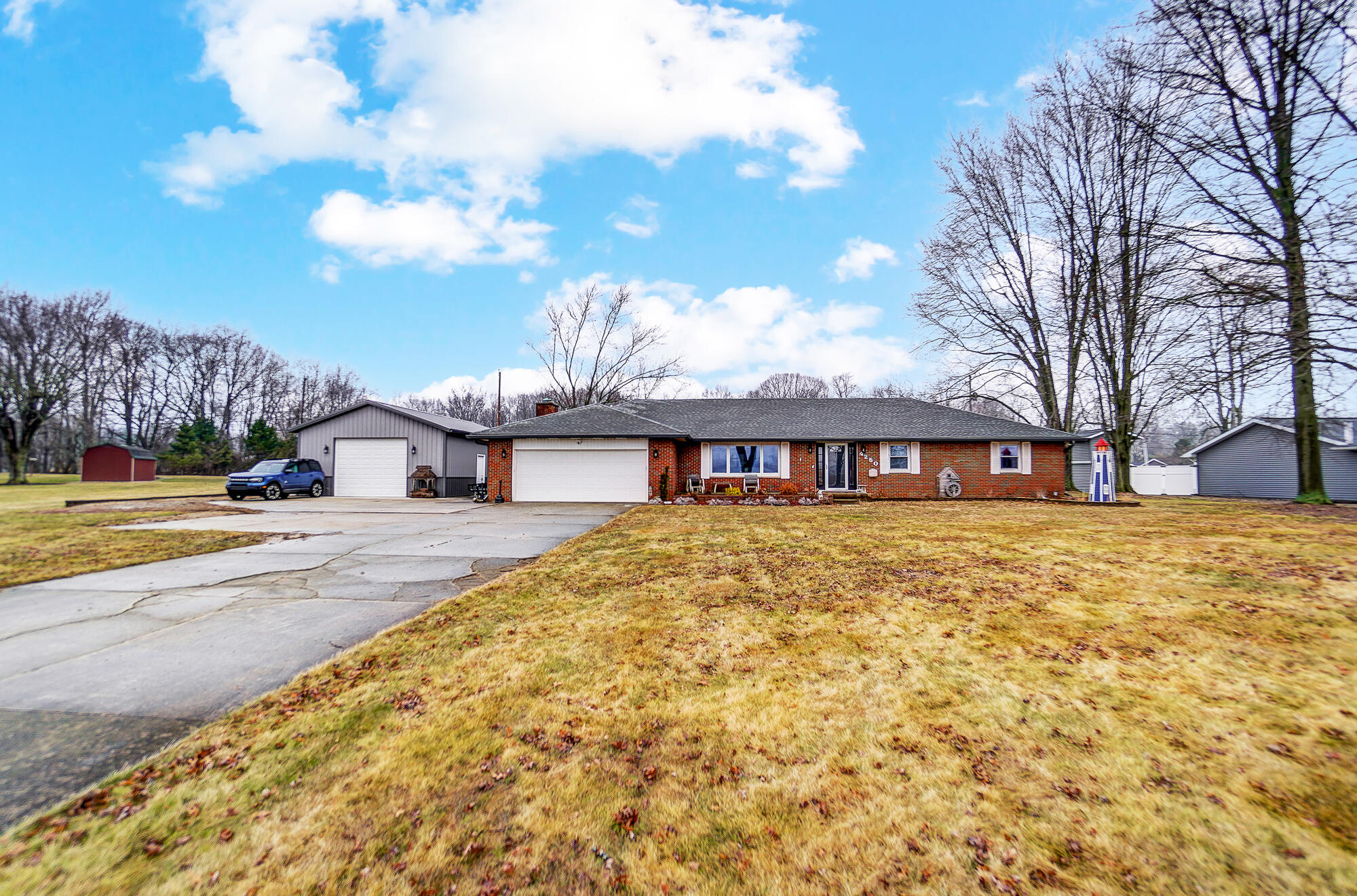 4250 Breese Property Photo