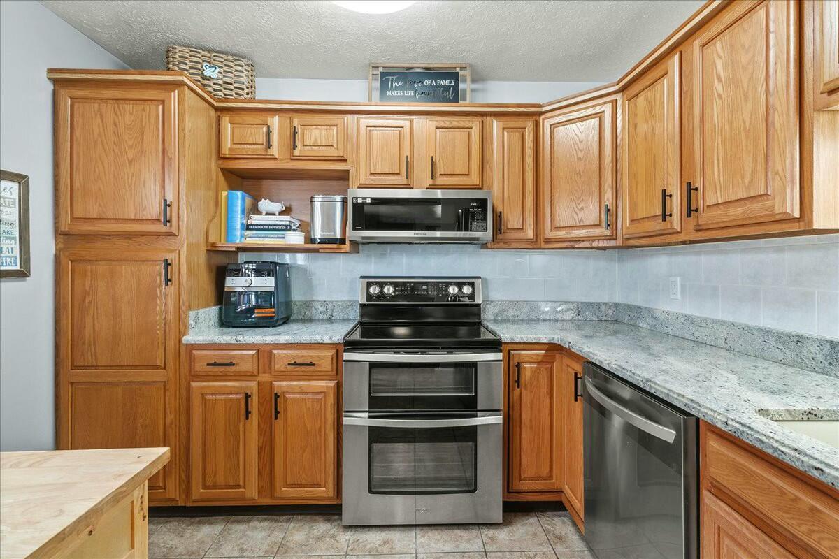 11380 Horseshoe Channel Property Photo 11