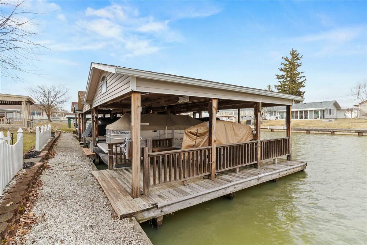 11380 Horseshoe Channel Property Photo 32