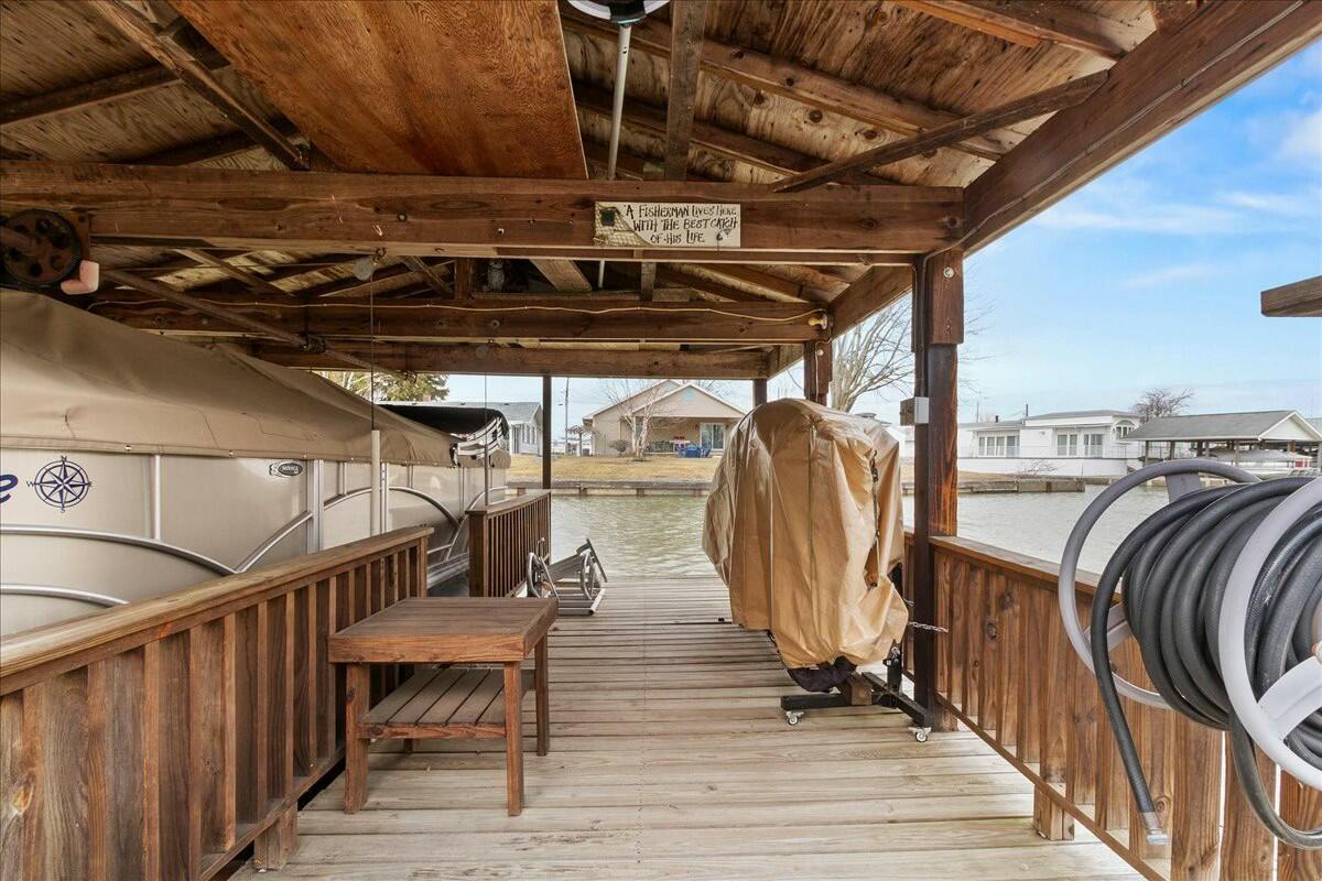 11380 Horseshoe Channel Property Photo 33