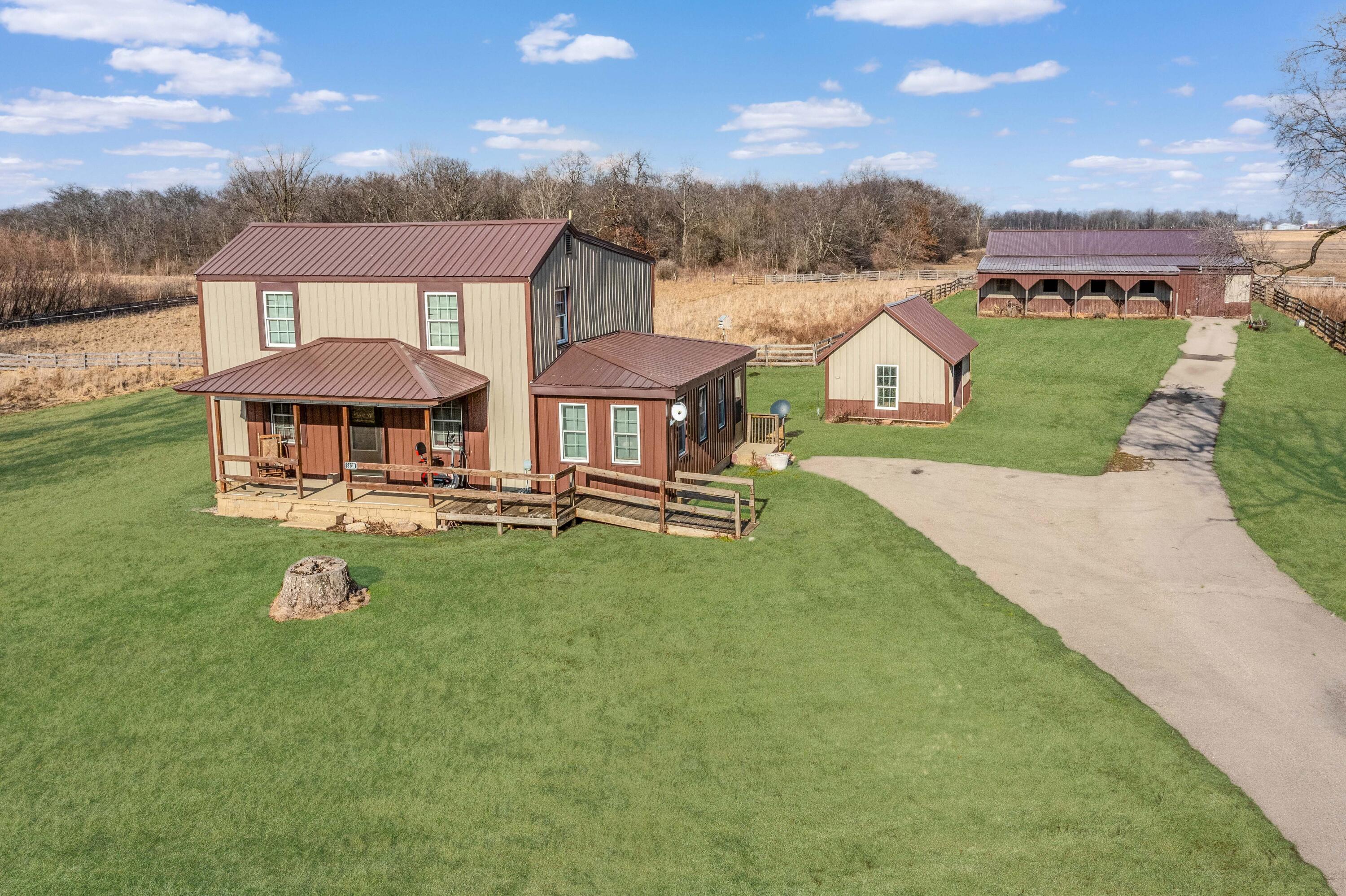 8830 Hunt Clymer Property Photo 1