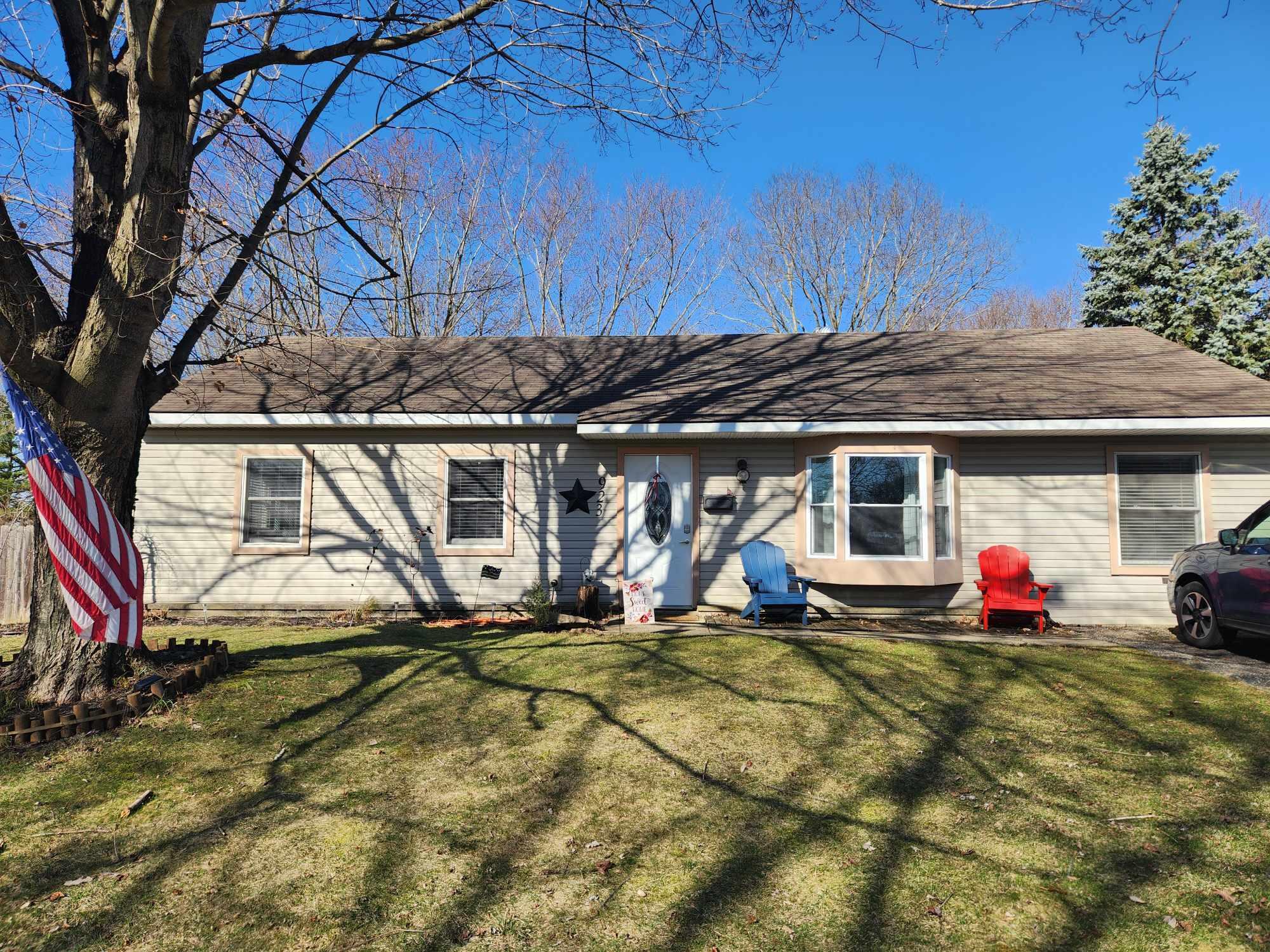 923 Greenheart Property Photo
