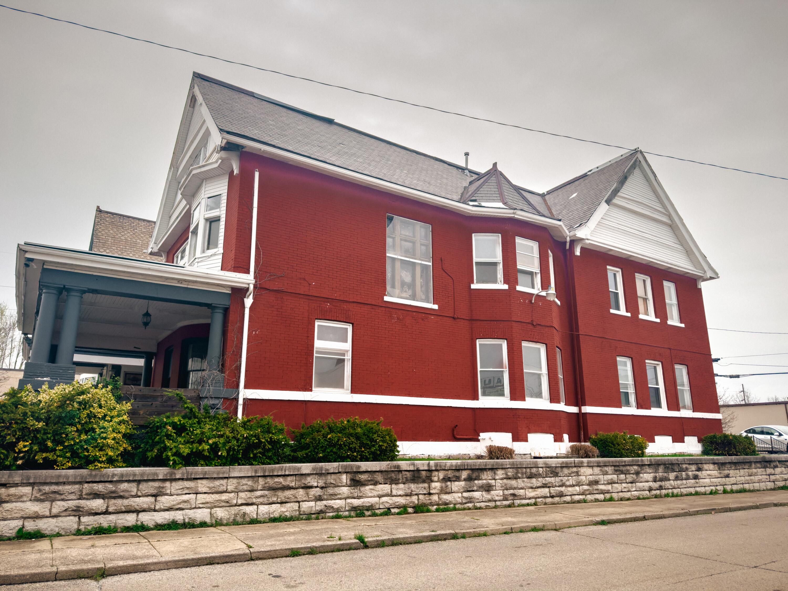 1400 3rd Property Photo 31