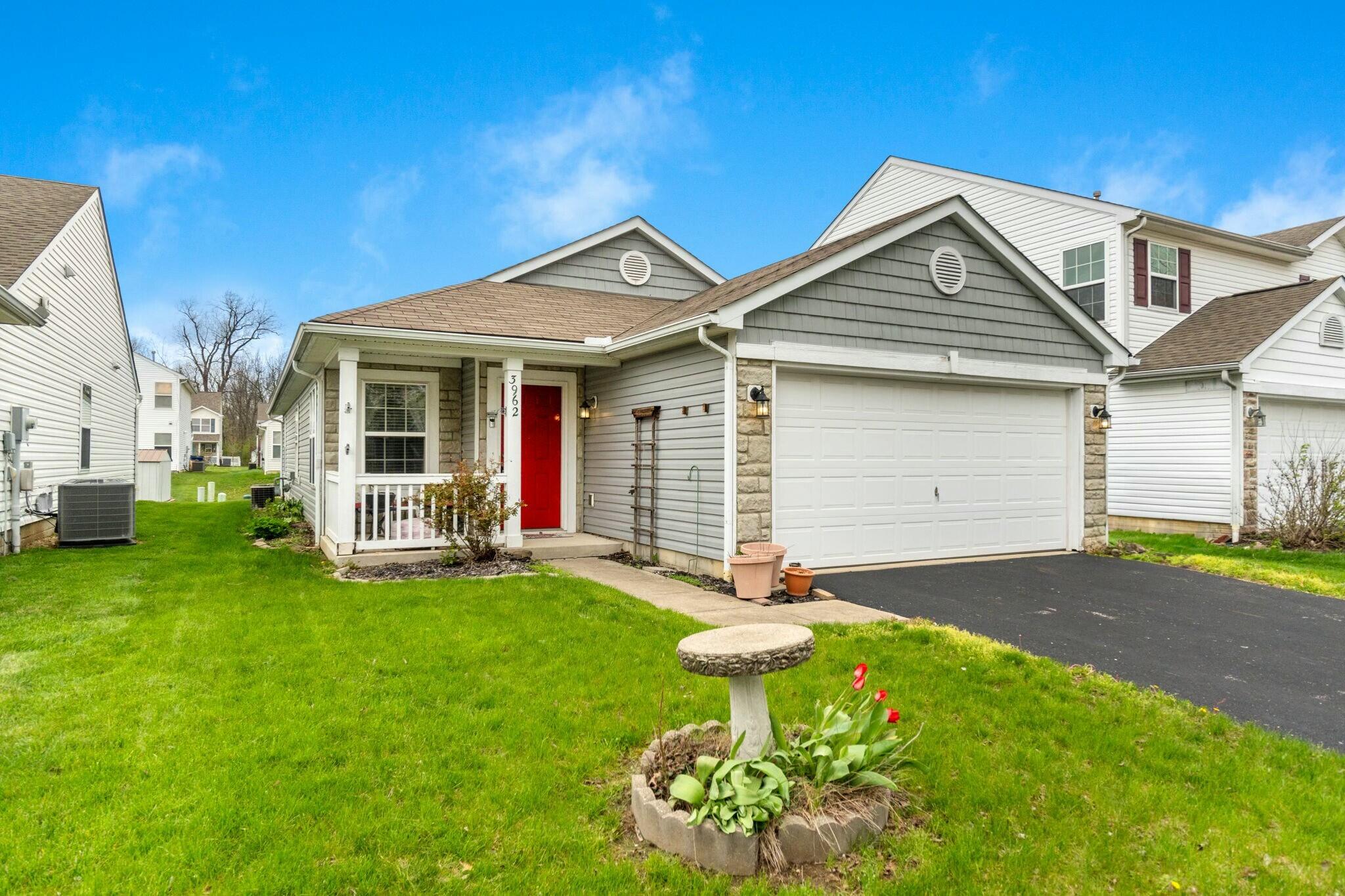 3962 Genteel Property Photo 1