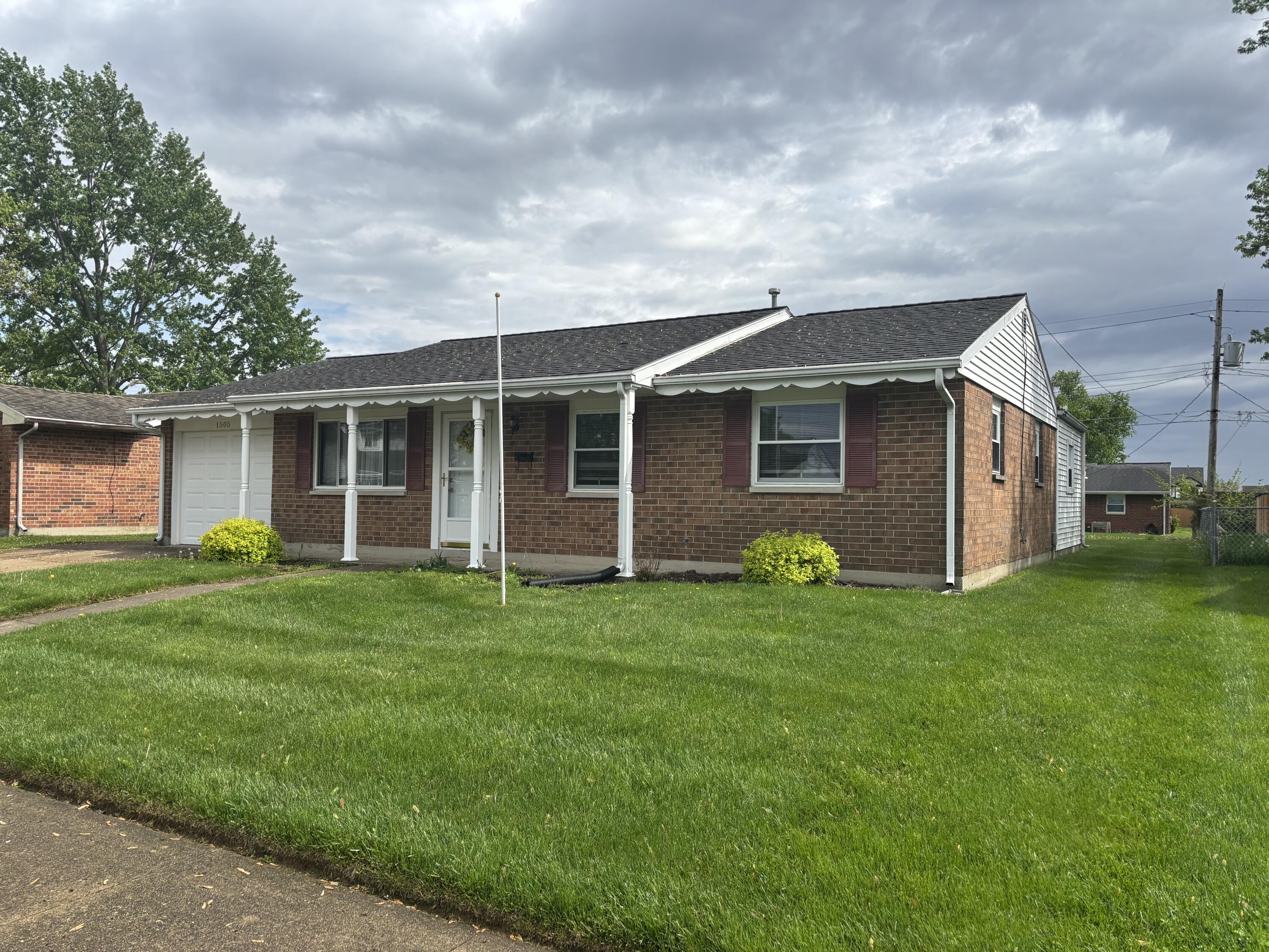 1505 Amherst Property Photo 1