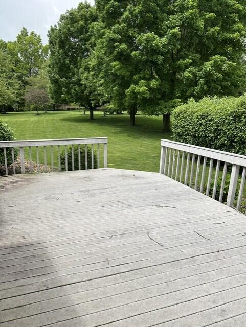 207 Meadowbrook Property Photo 23