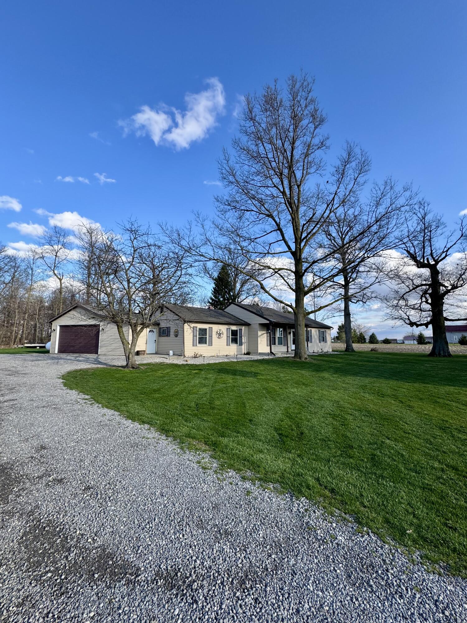 18683 Burris Property Photo 1