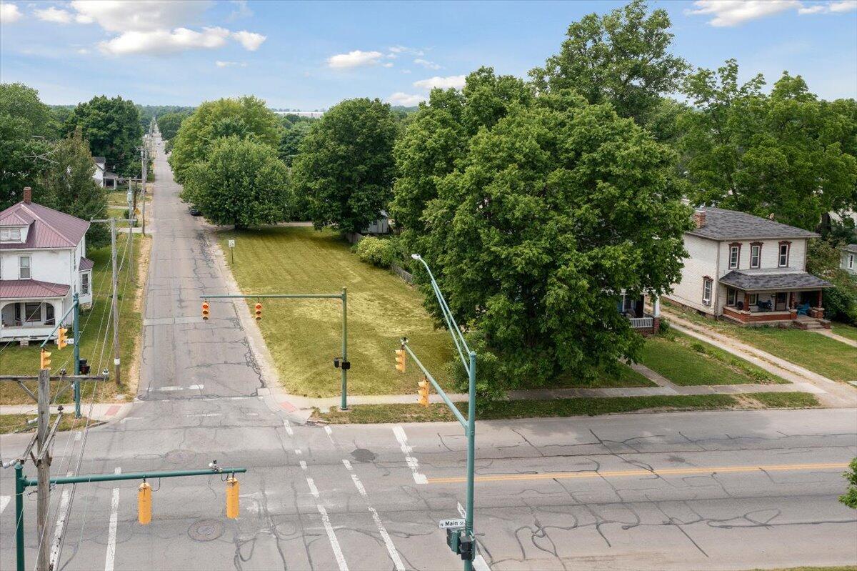800 Main Property Photo 1