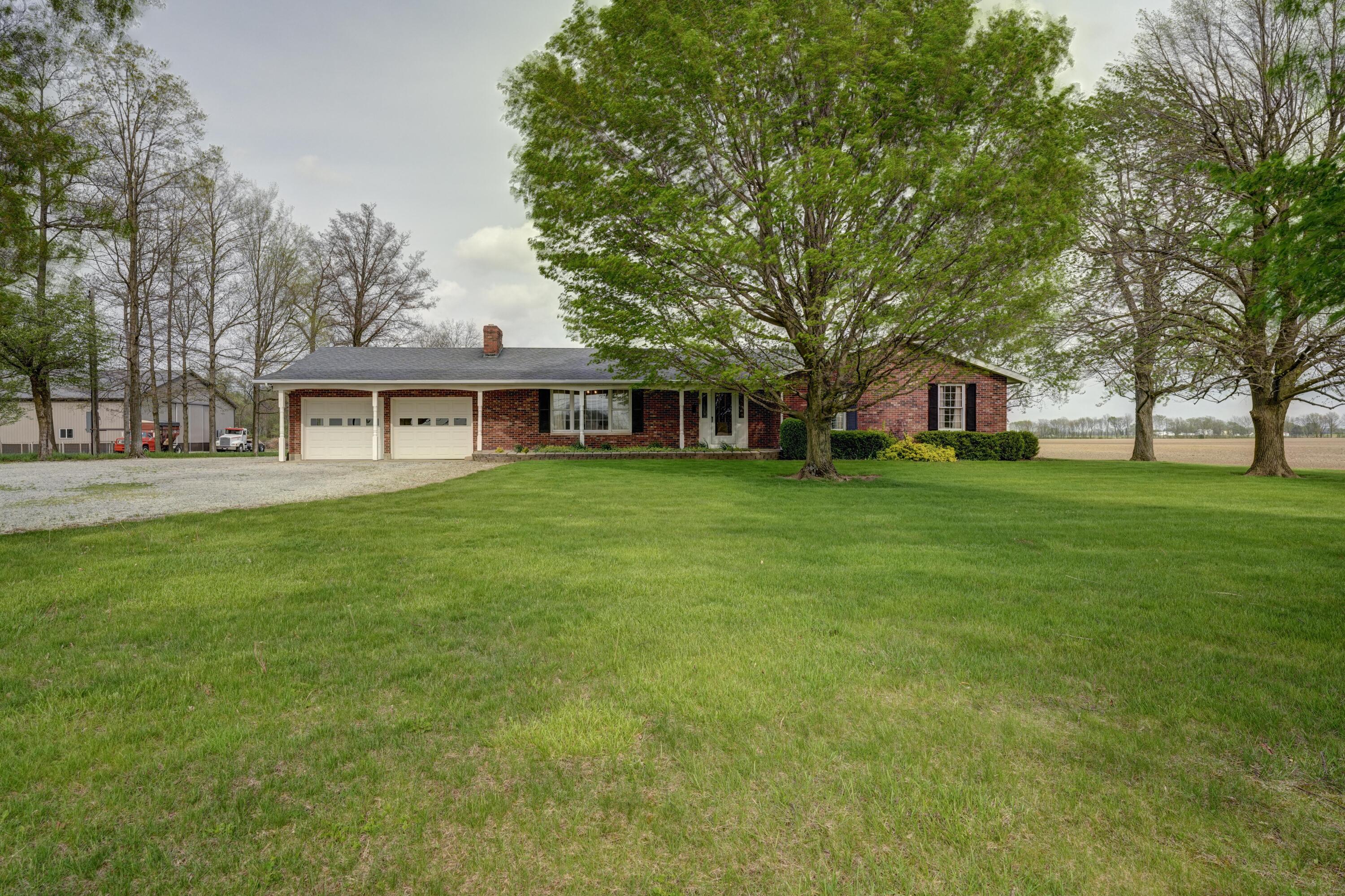 9743 State Route 118 Property Photo 1