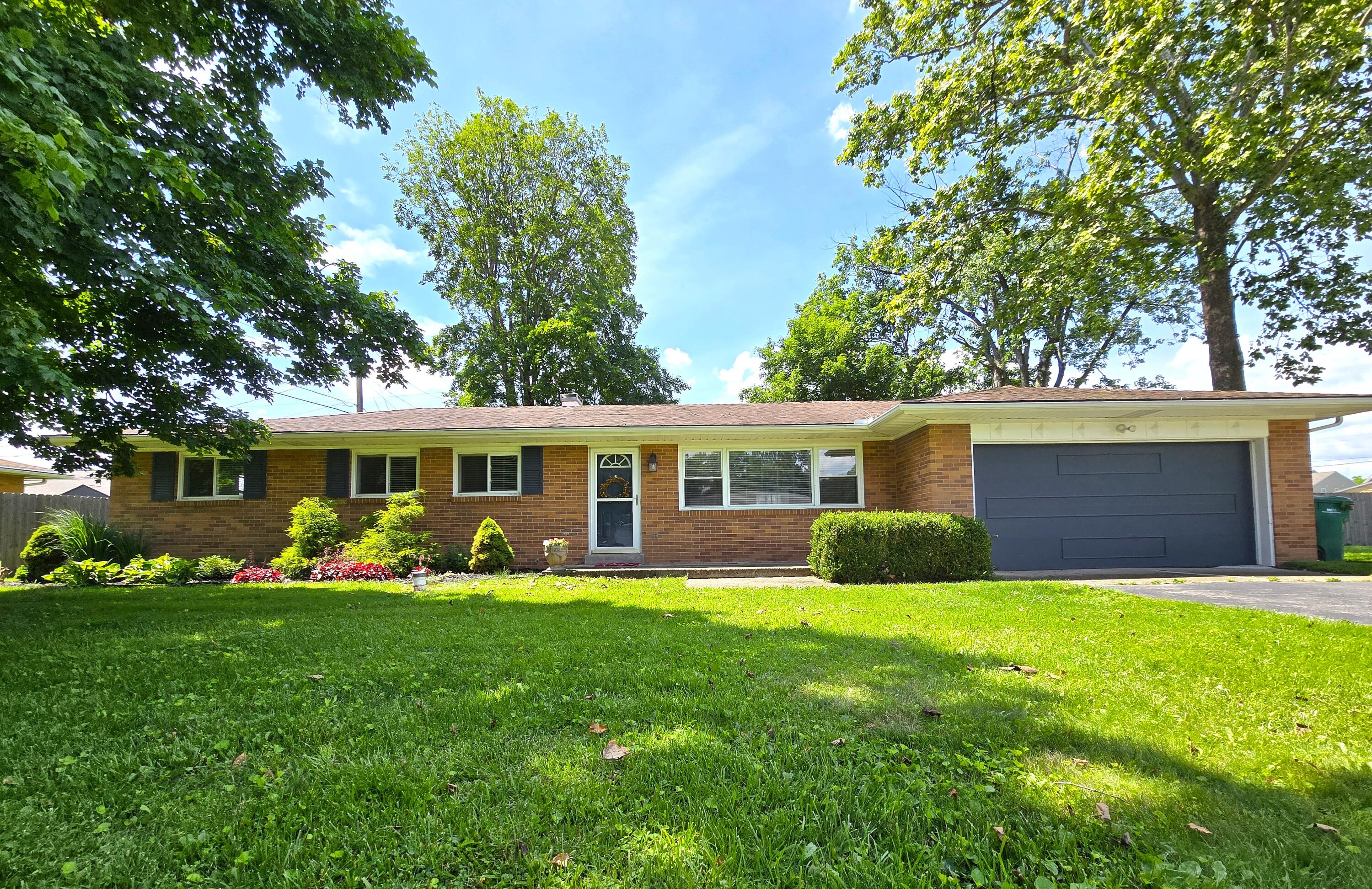 3363 Maplewood Property Photo 1