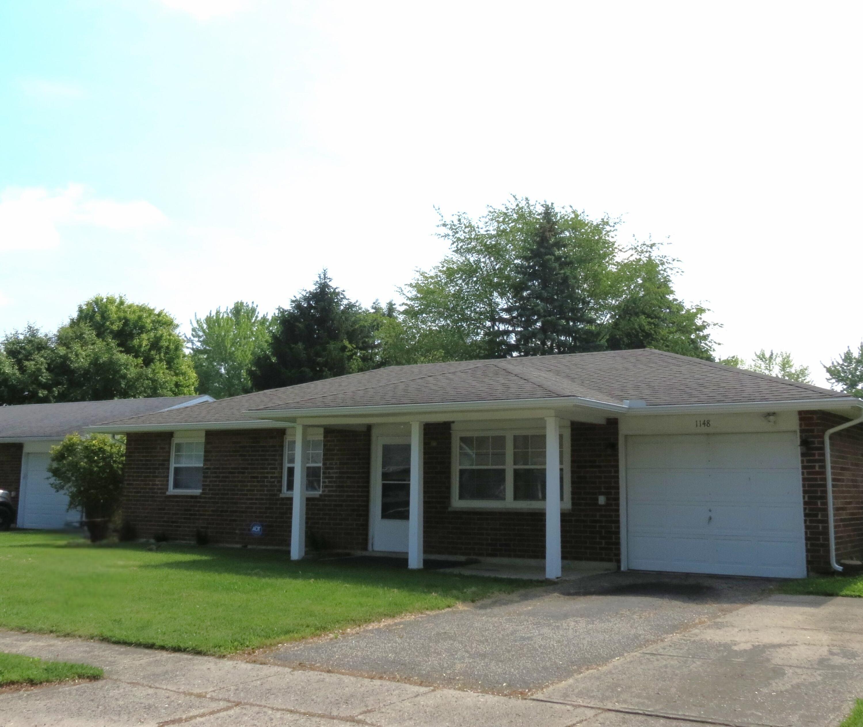 1148 Hamilton Property Photo 2