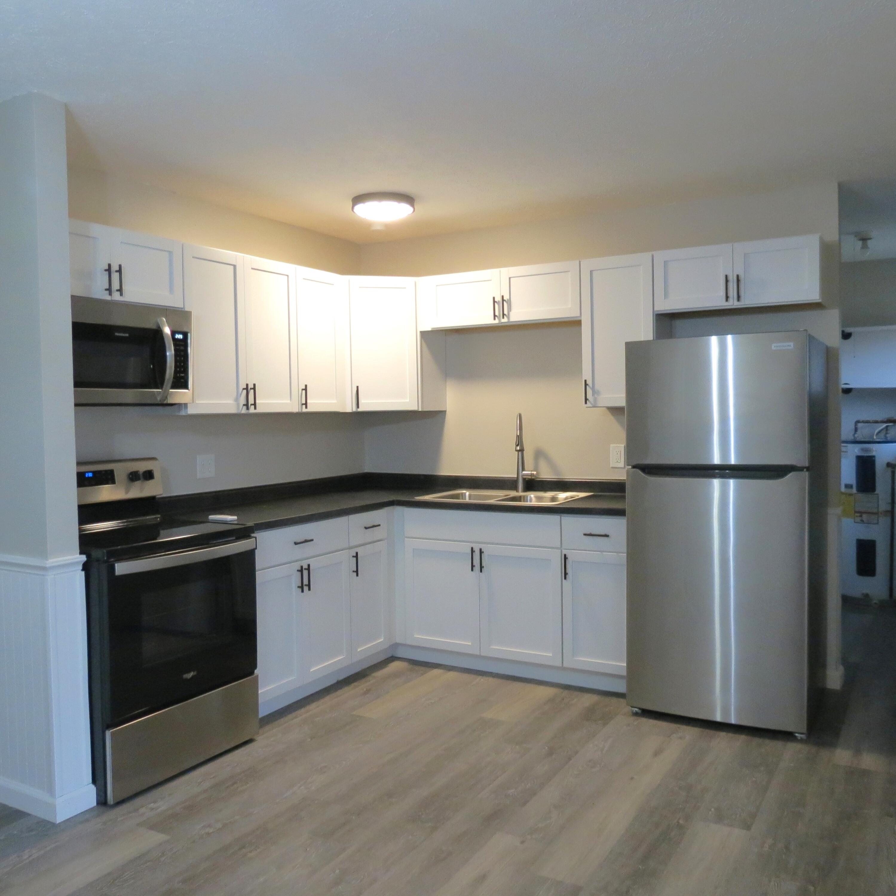 1148 Hamilton Property Photo 7