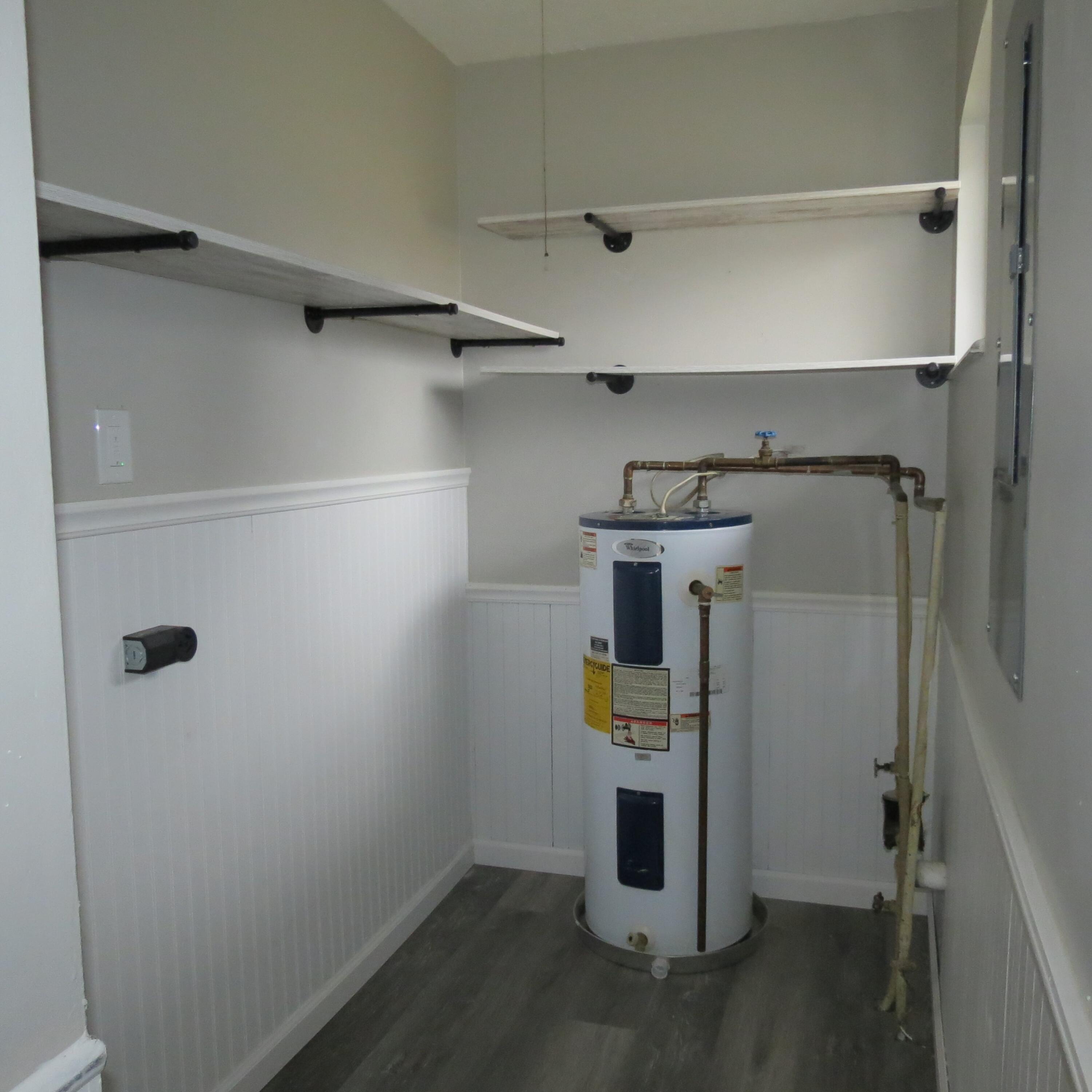 1148 Hamilton Property Photo 12