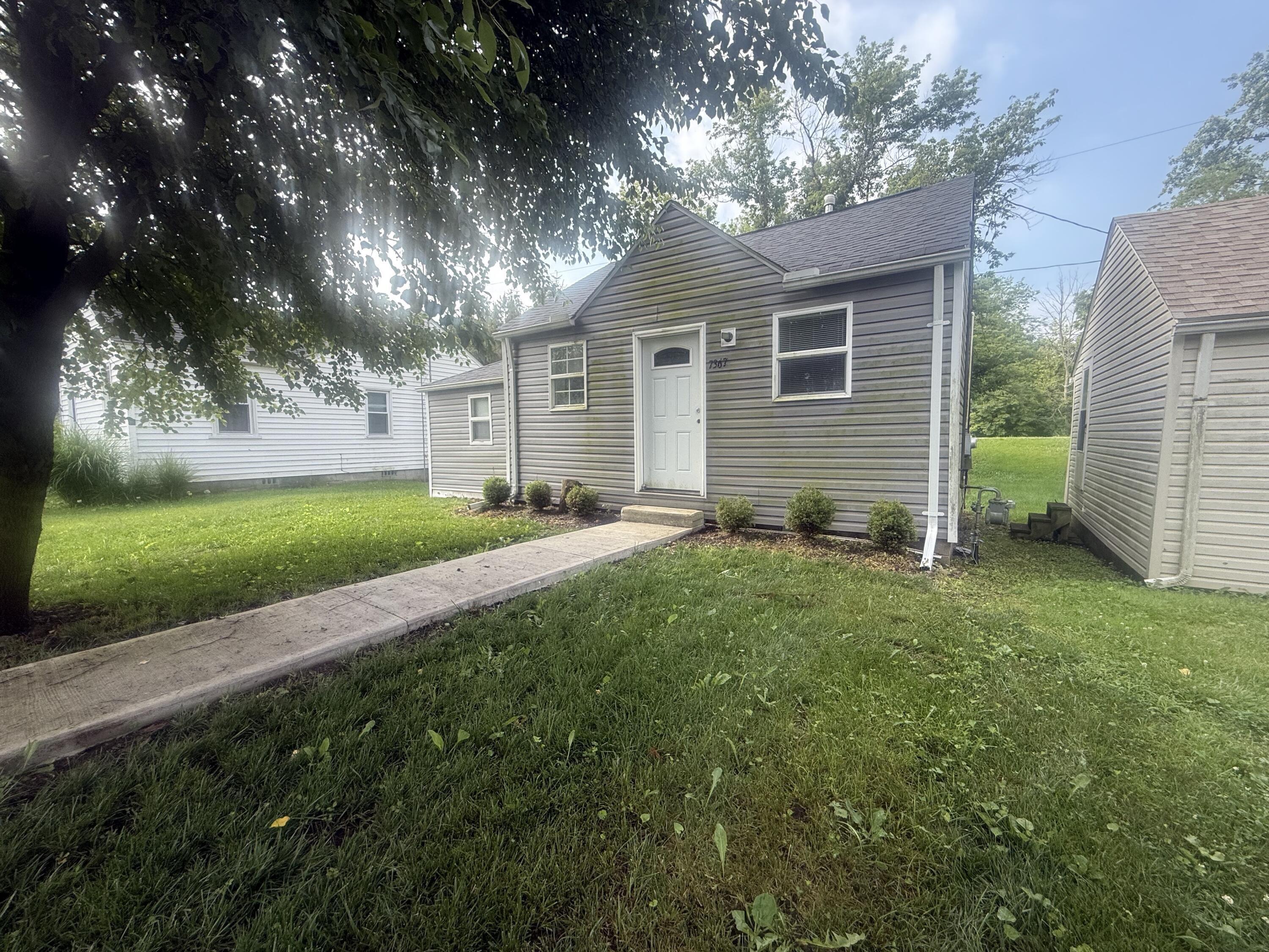 7367 National Property Photo 1