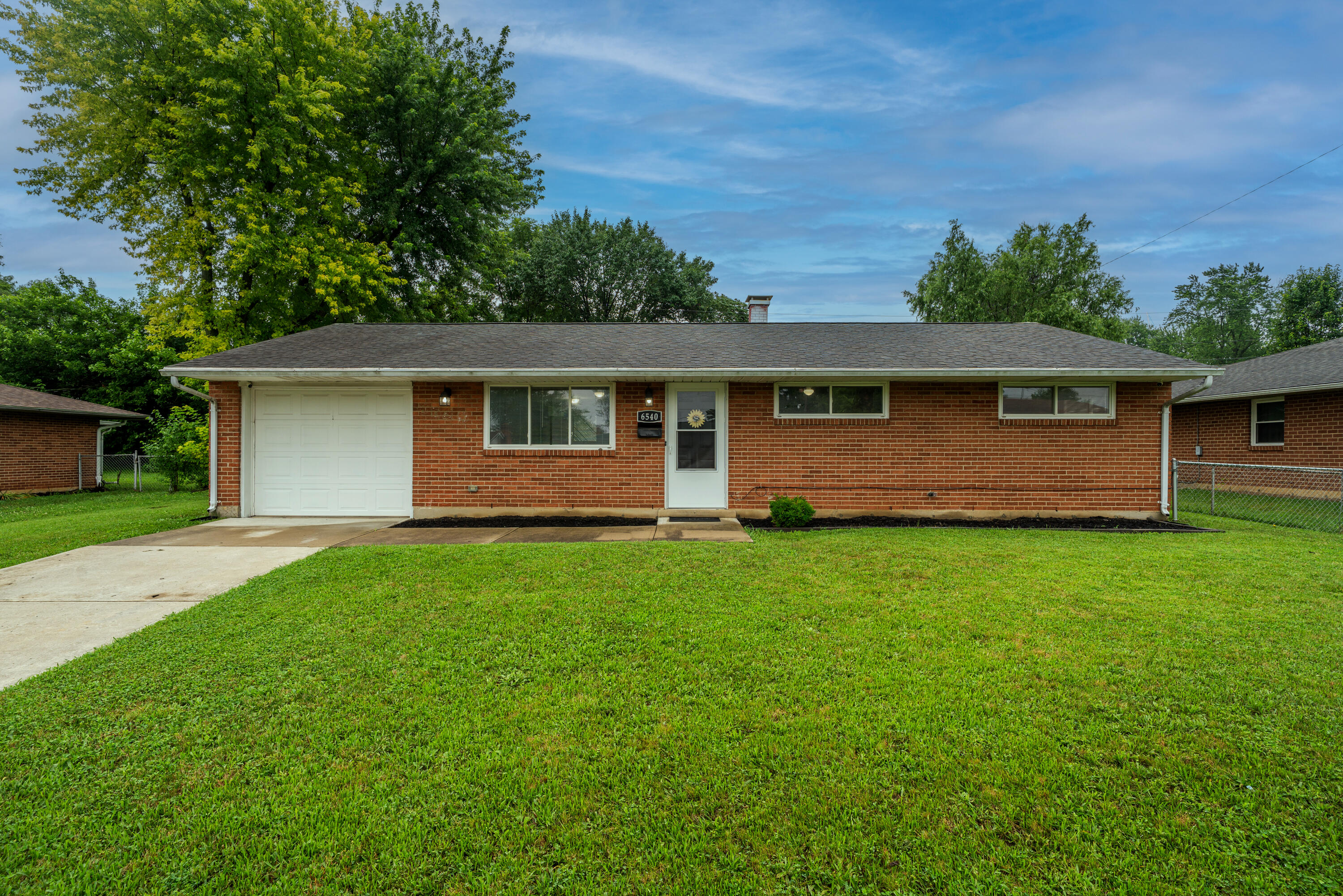 6540 Innsdale Property Photo 1