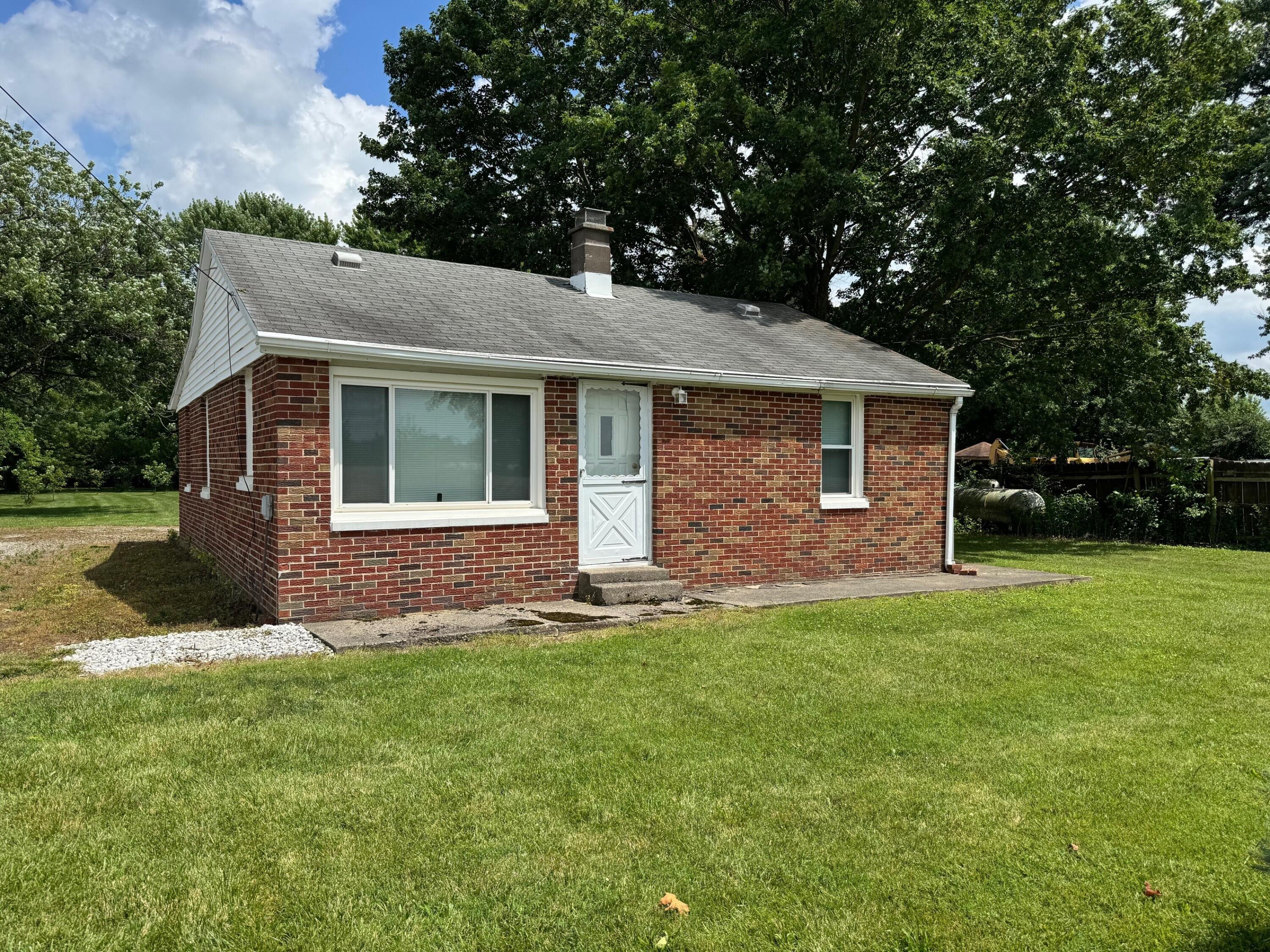 2614 Troy Urbana Property Photo 1