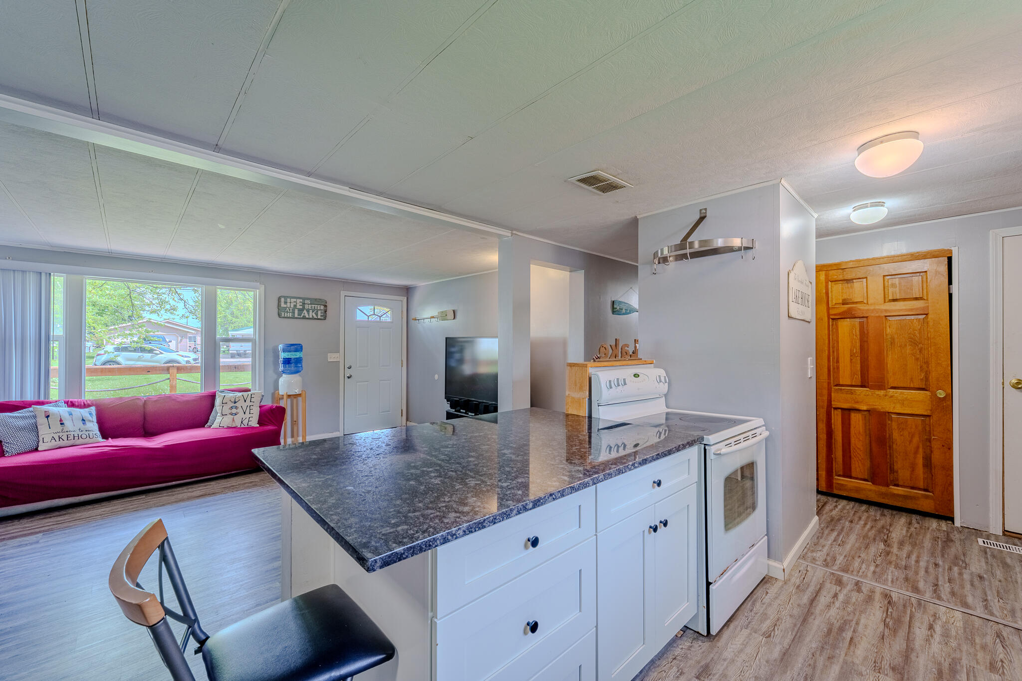 11385 Horseshoe Channel Drive Property Photo 28