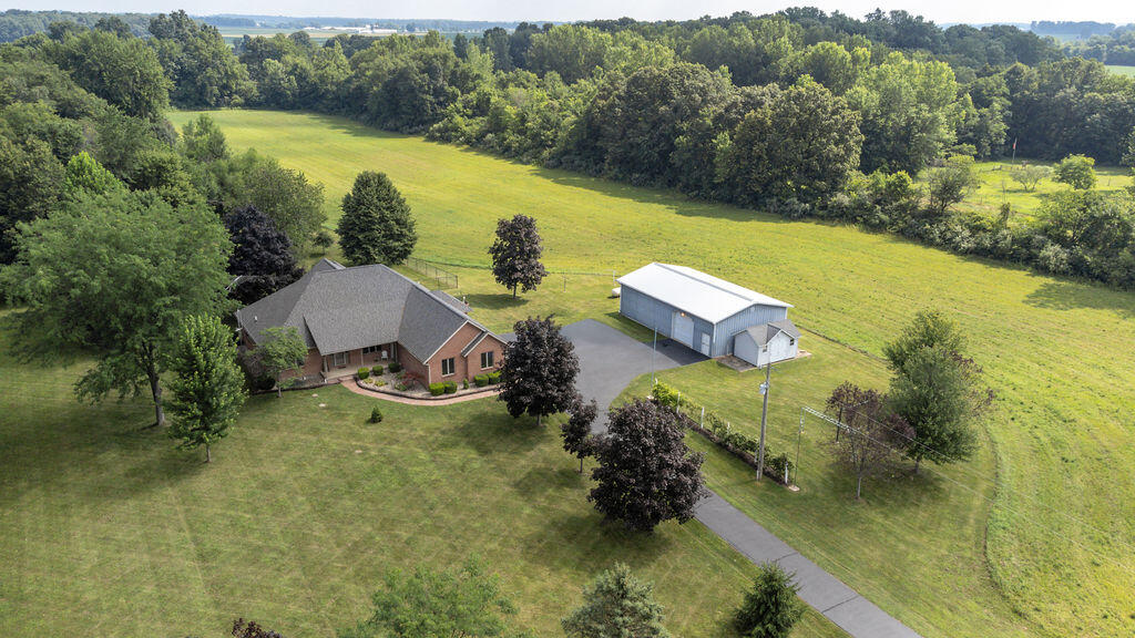 12600 Christiansburg Jackson R