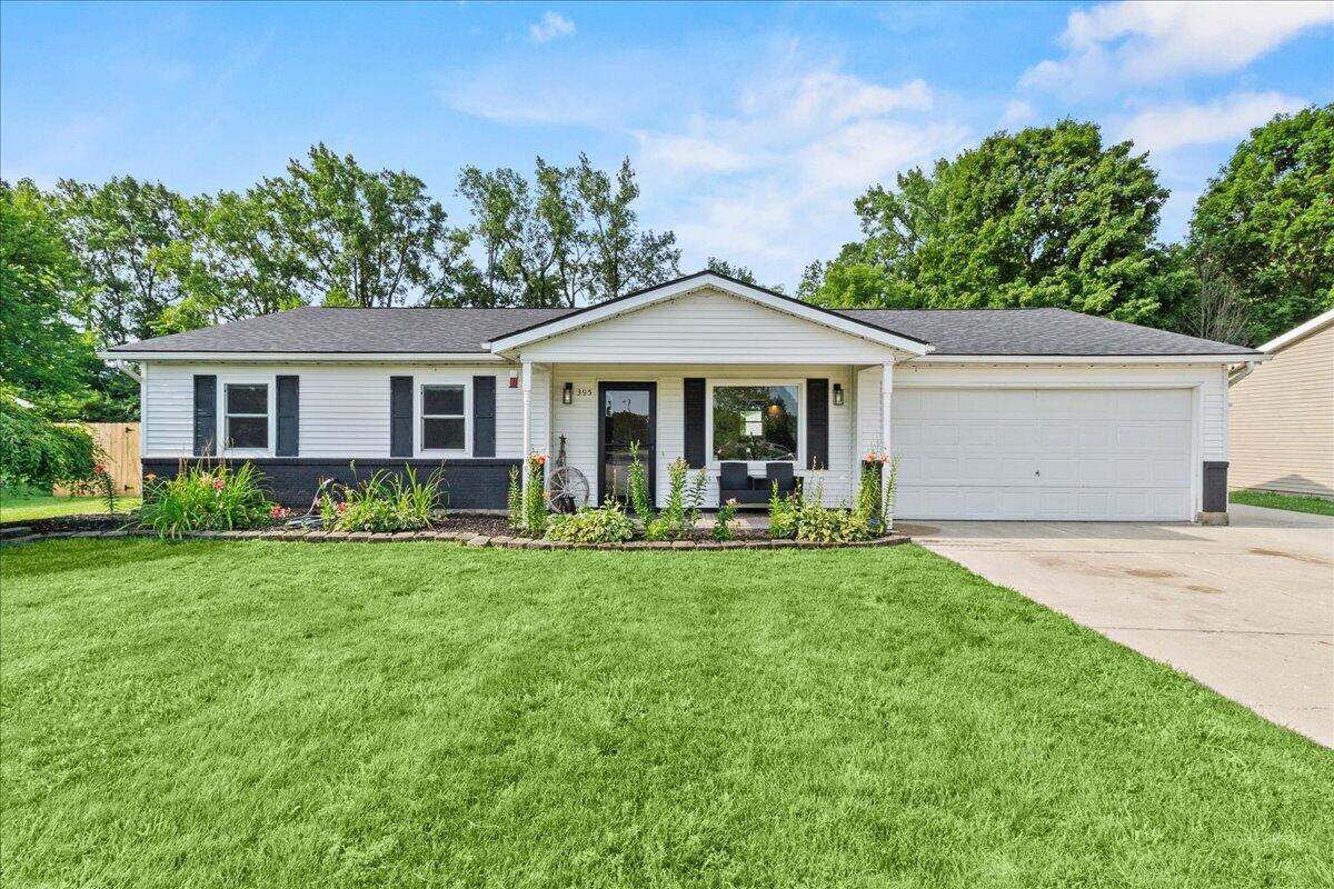 395 Louise Property Photo 1