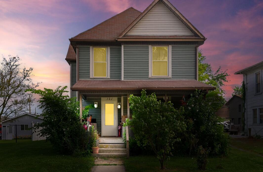 121 Spring Property Photo 1