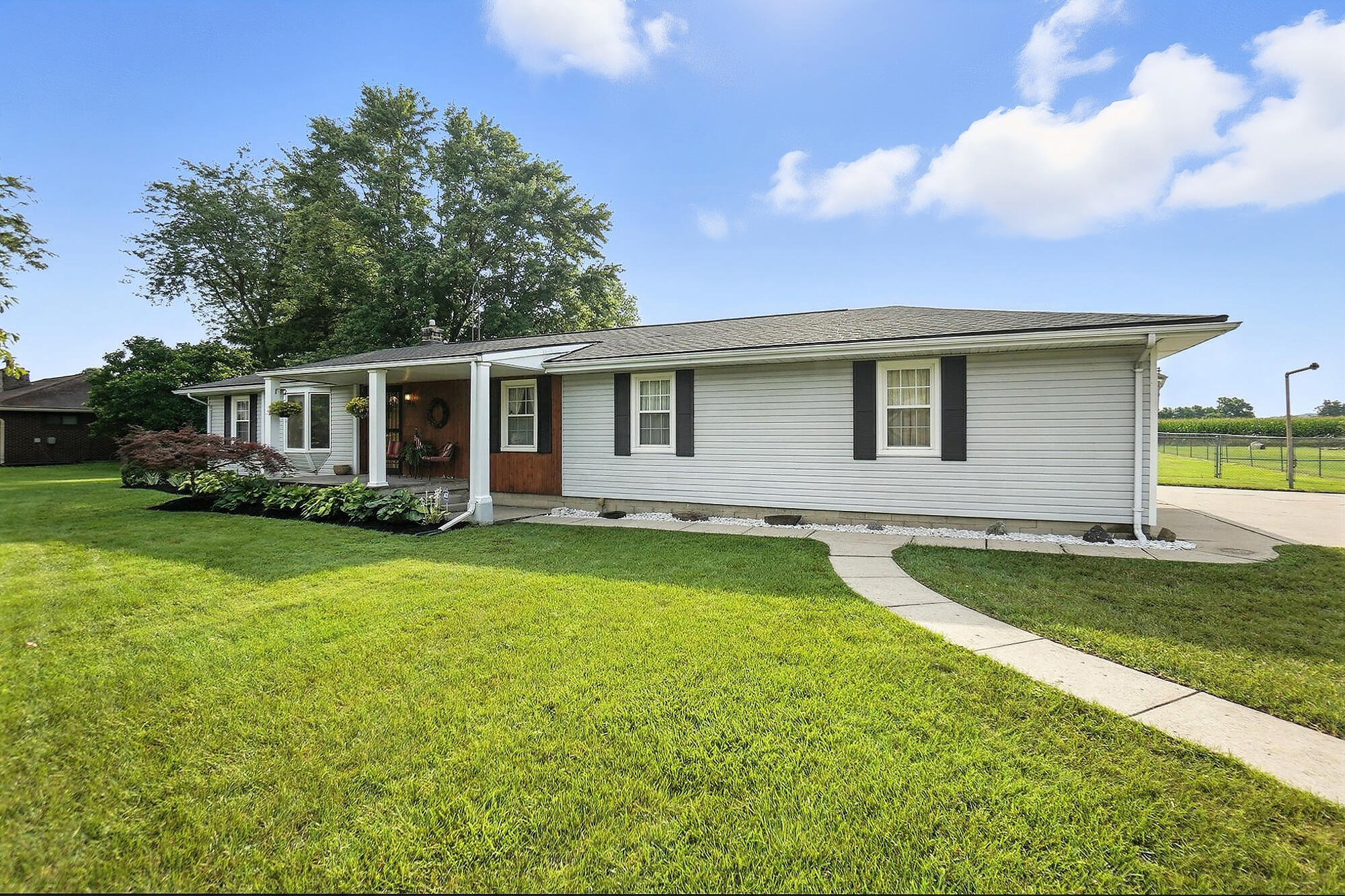 4815 Cedar Creek Property Photo 1