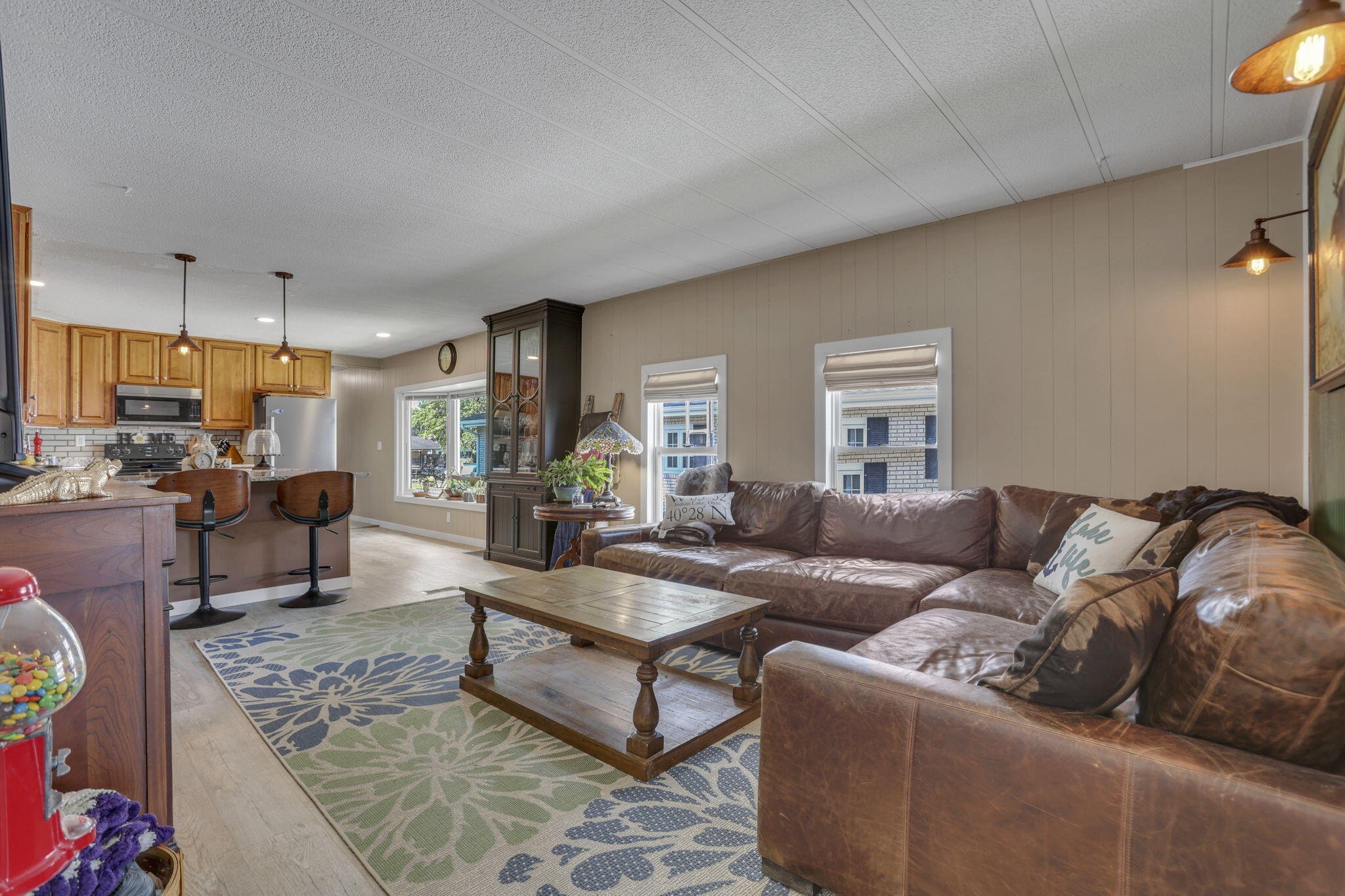 11161 Macalpine Property Photo 7