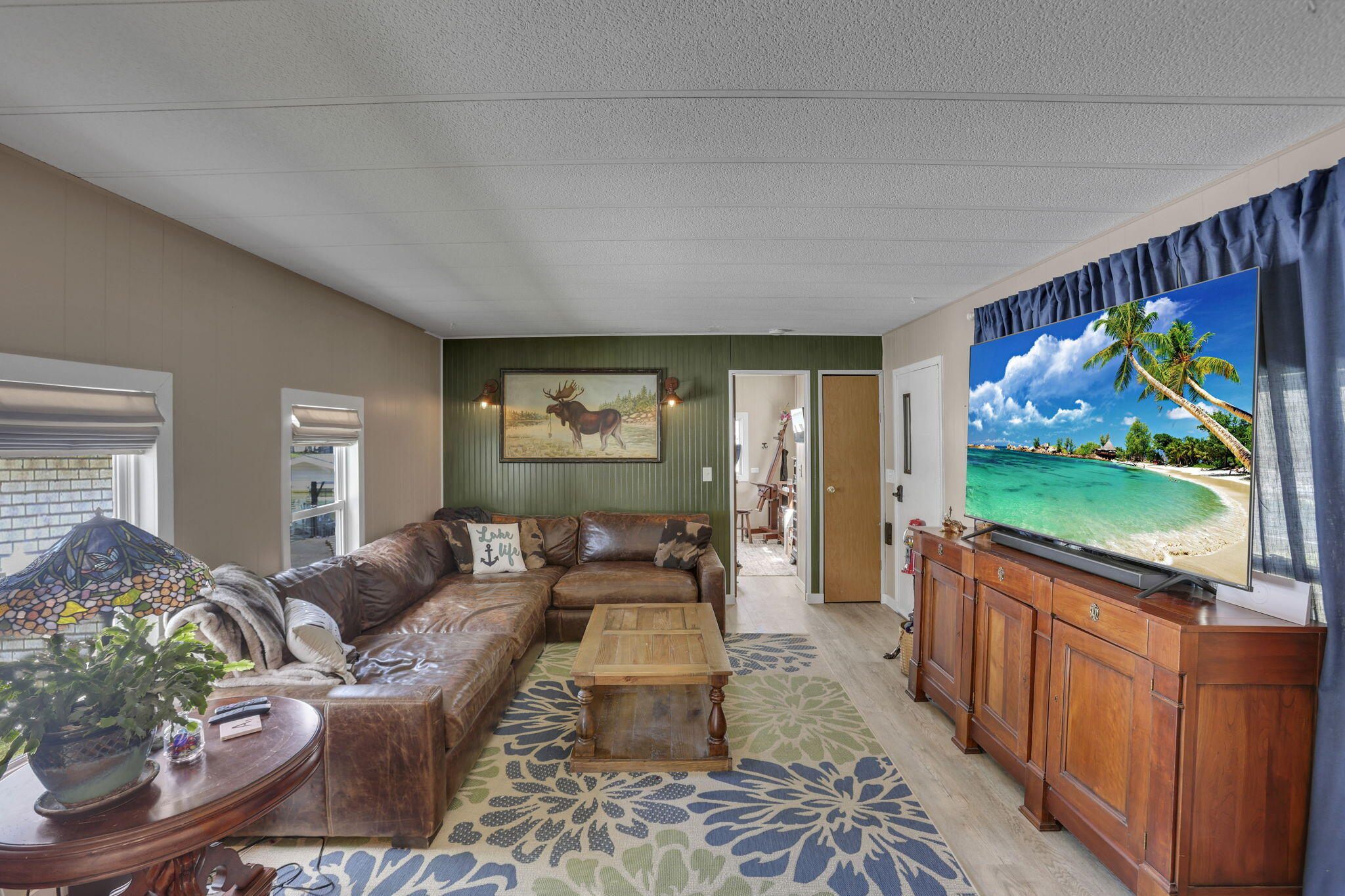 11161 Macalpine Property Photo 8