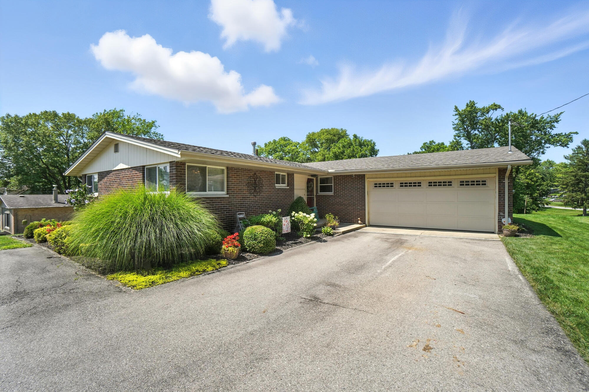3012 Leffel Property Photo 1