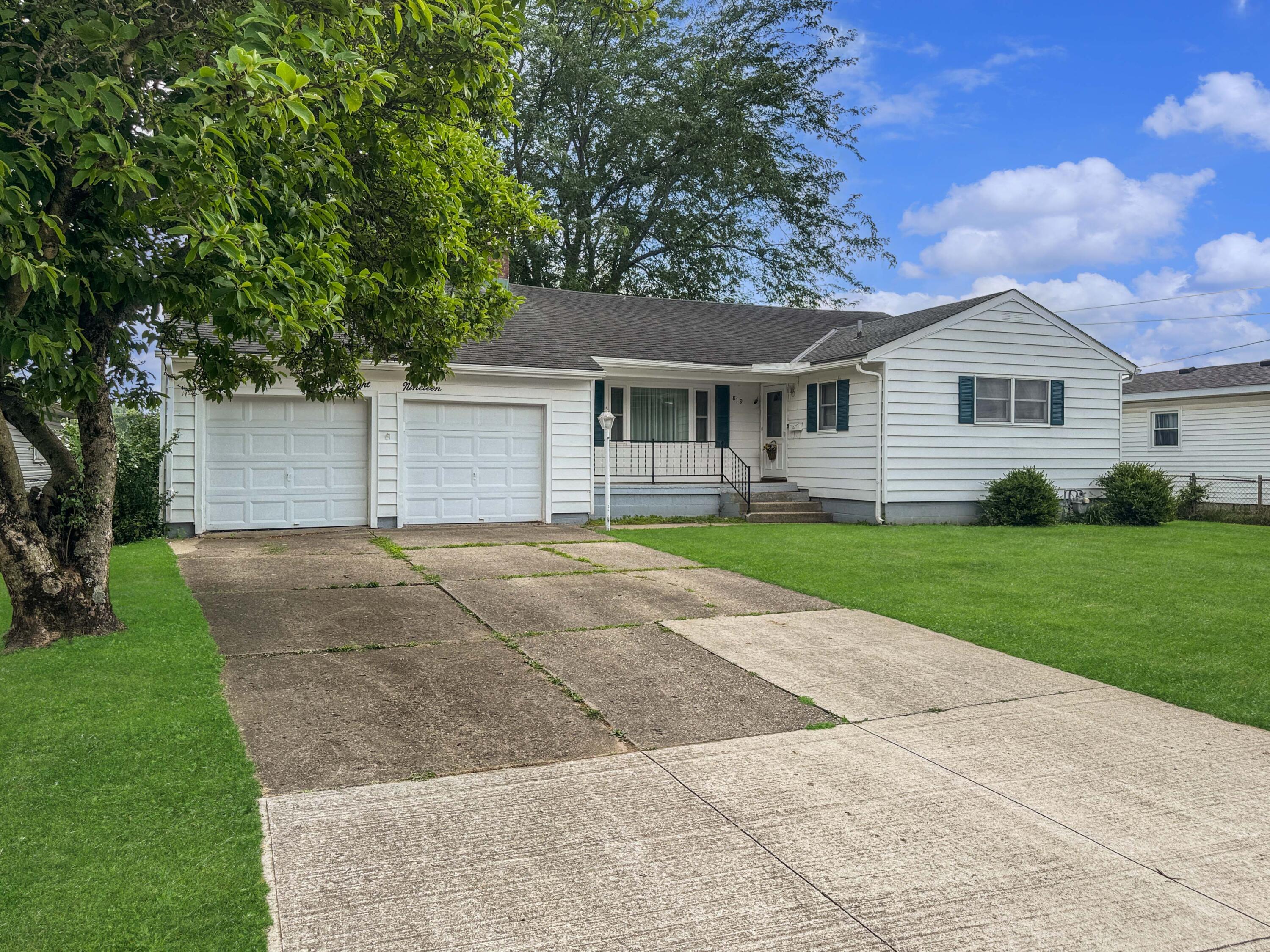 819 Boyce Property Photo 1