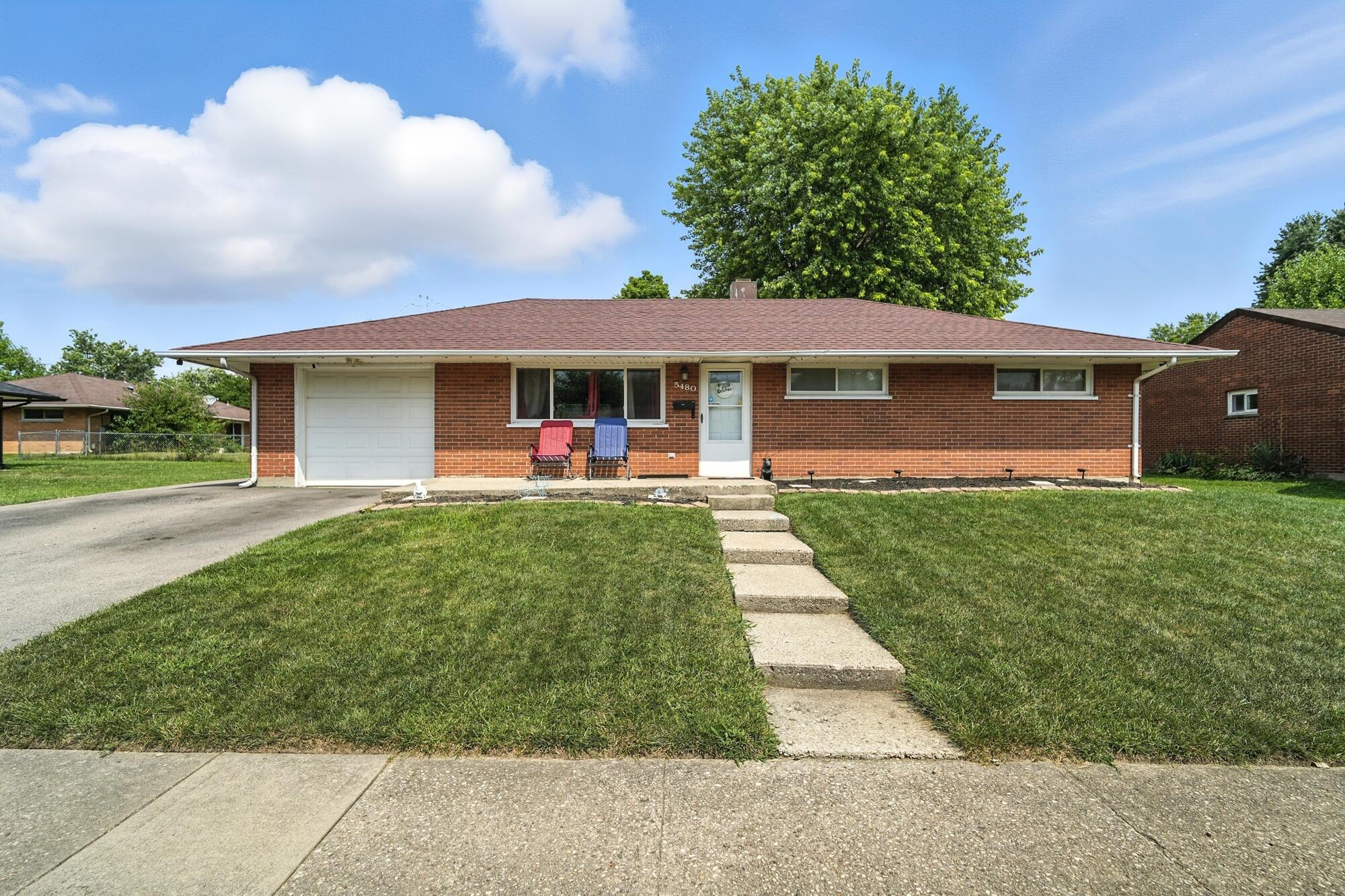 5480 Harshmmanville Property Photo 1