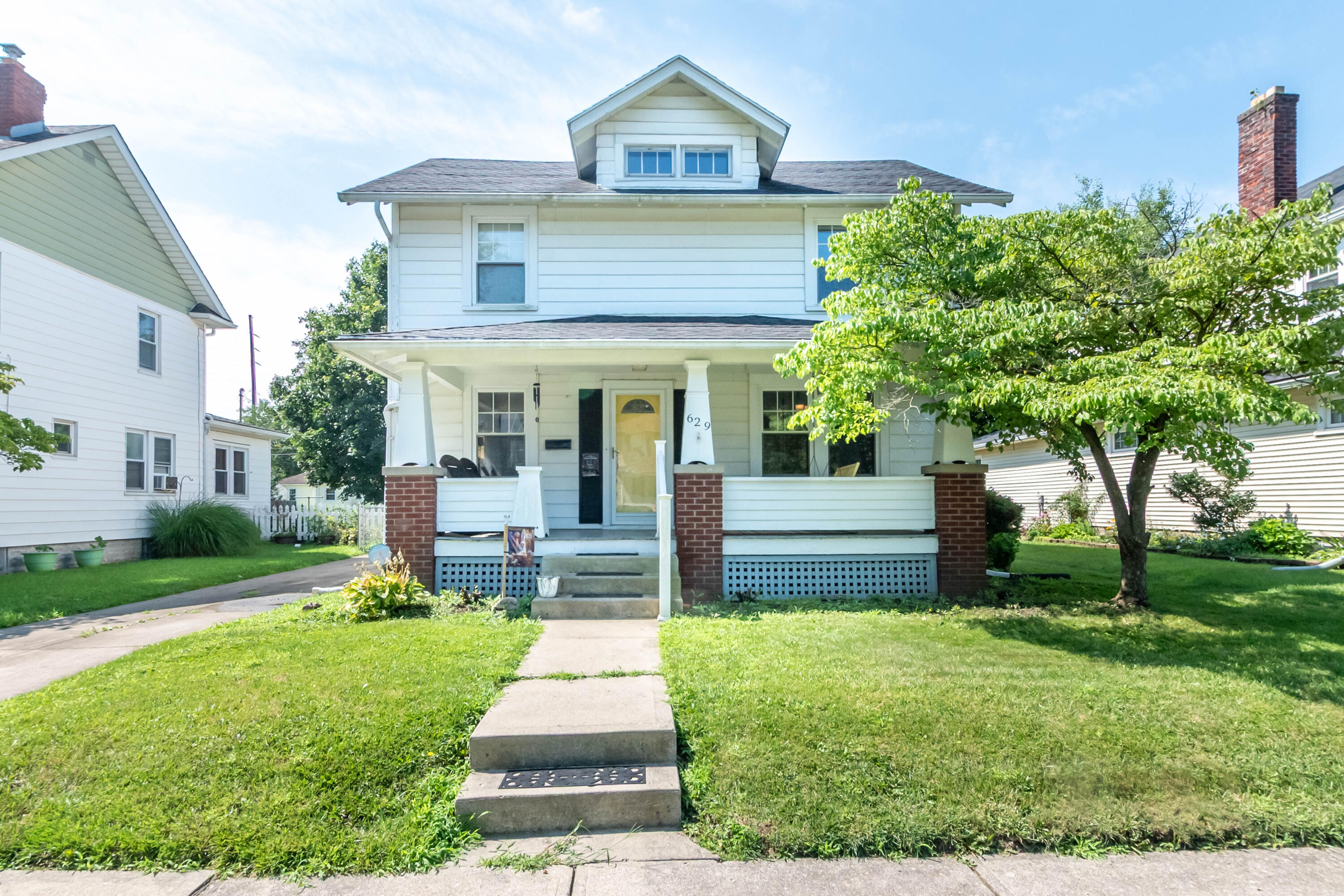 629 Snowhill Property Photo 1