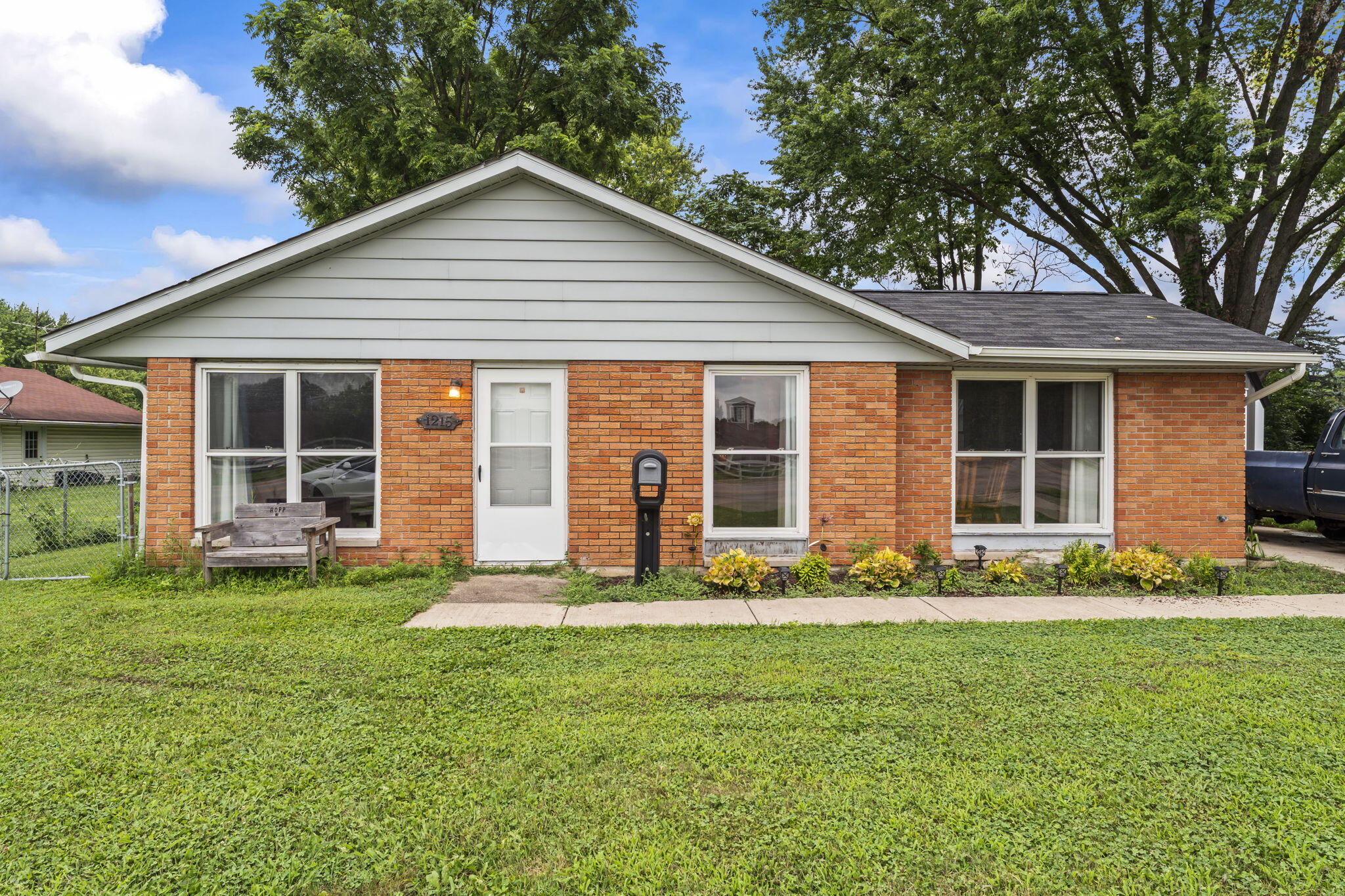 1215 Lake Property Photo 1