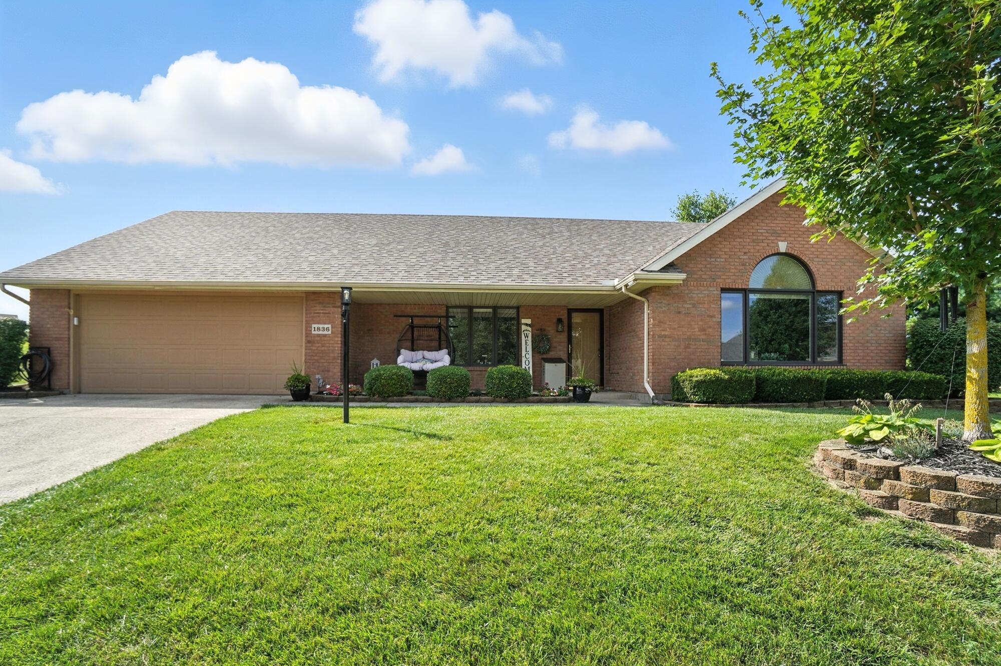 1836 Dunseth Property Photo 1
