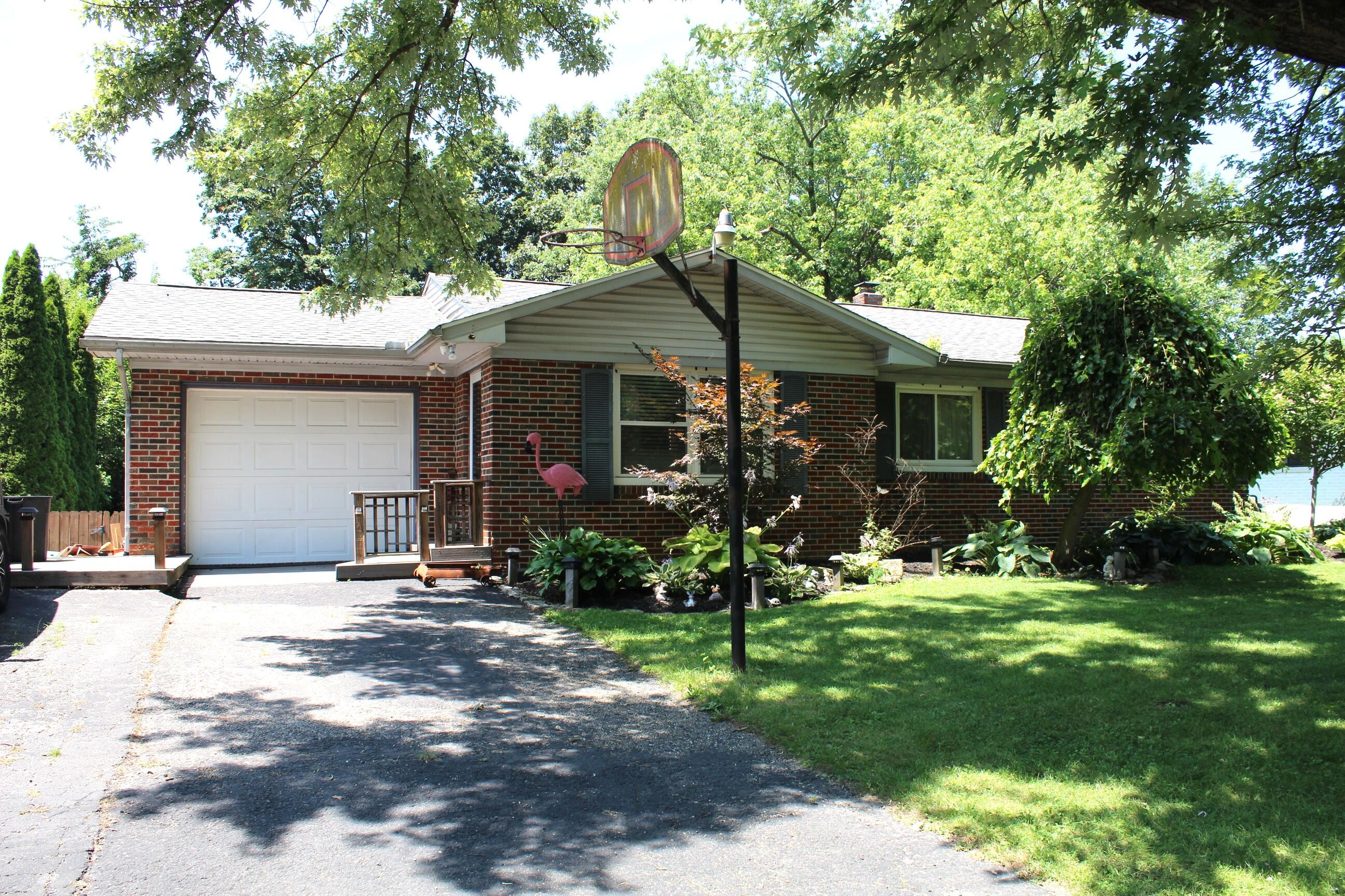 501 Elbron Property Photo 1