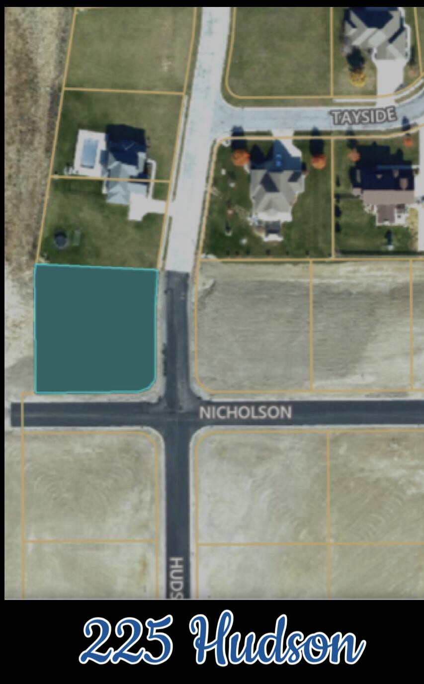 225 Hudson Drive Property Photo 1