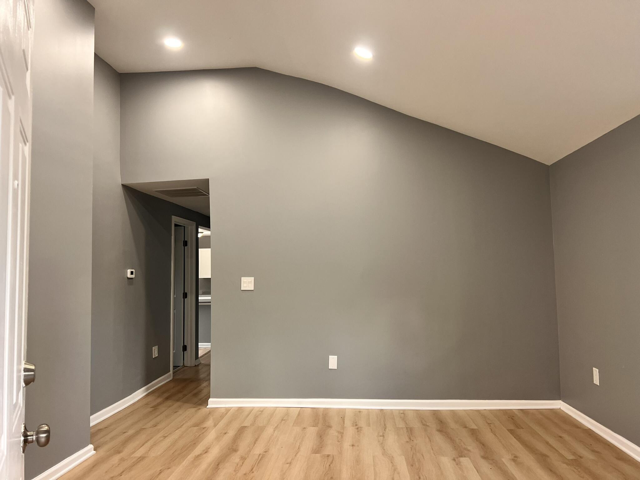 1015 Hillcrest Avenue Property Photo 27