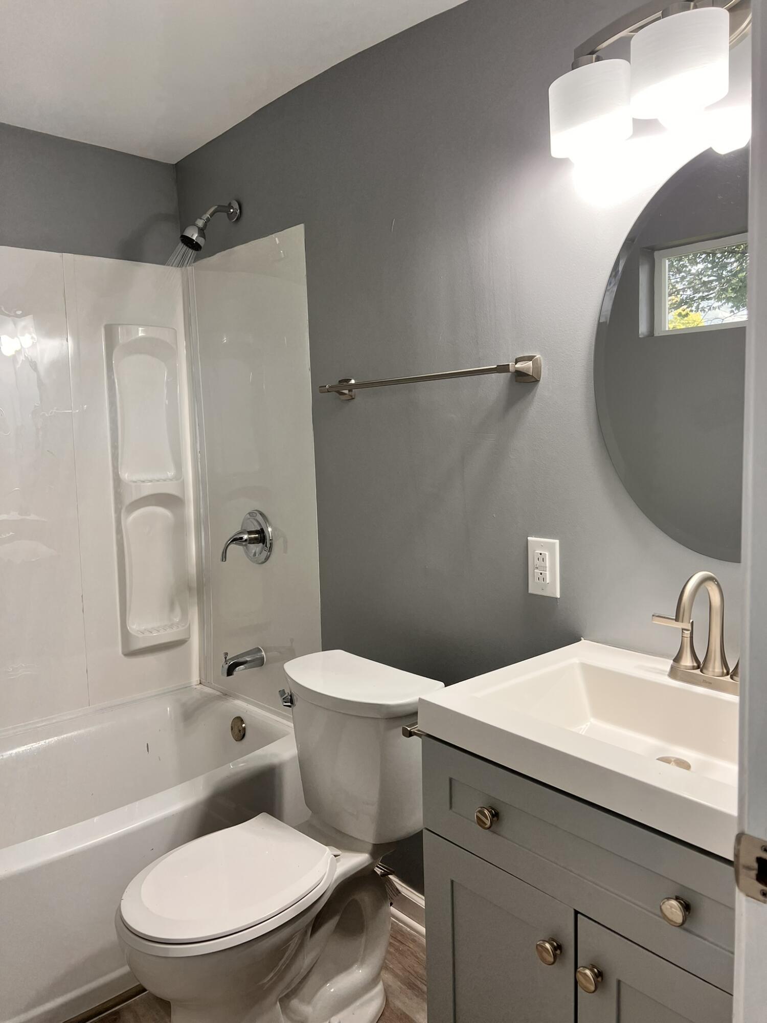 1015 Hillcrest Avenue Property Photo 45